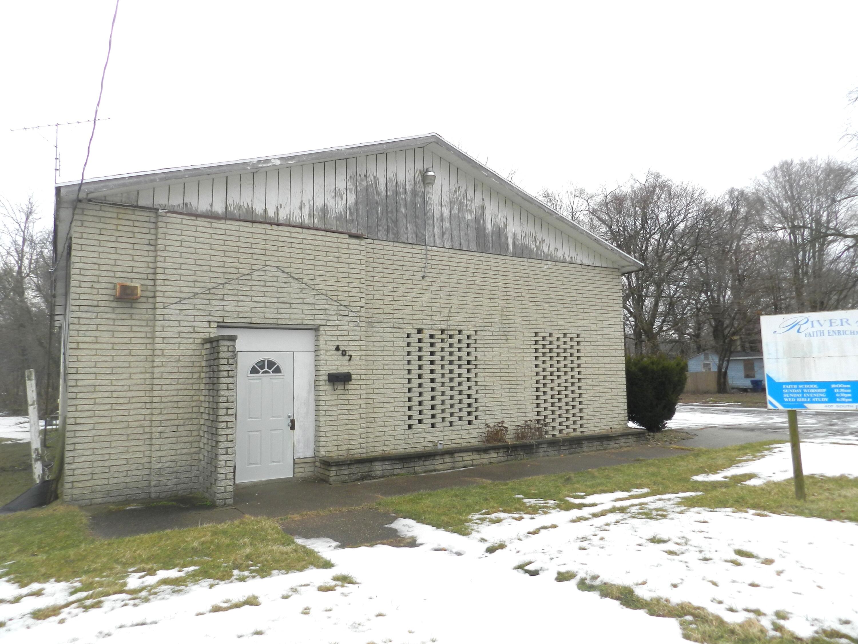 407 S Fair Avenue Benton Harbor MI 49022