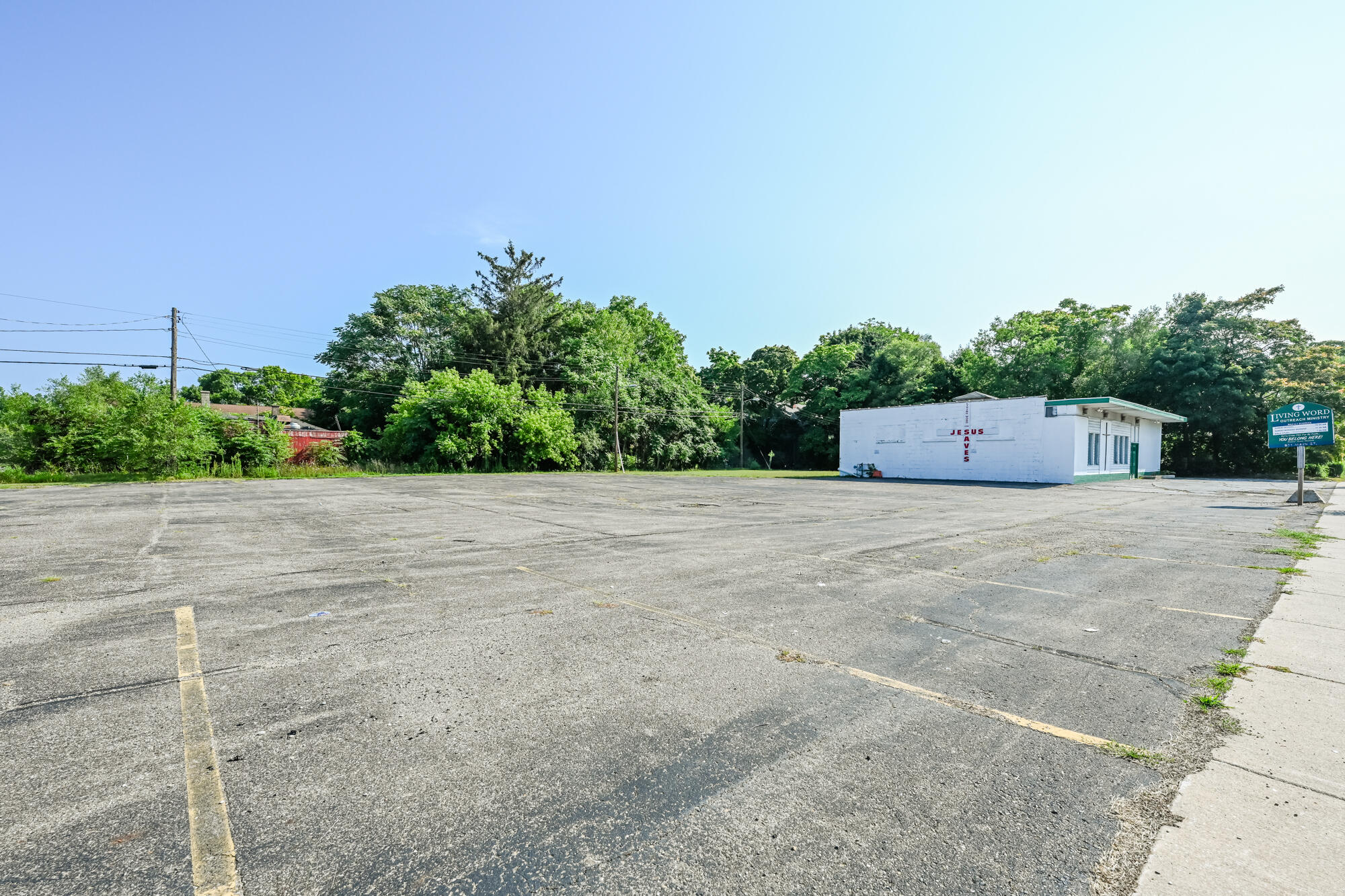 931 E Main Street Benton Harbor MI 49022