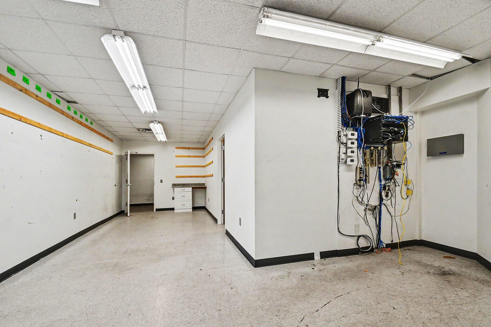 2188 Michigan 139 Benton Harbor MI 49022