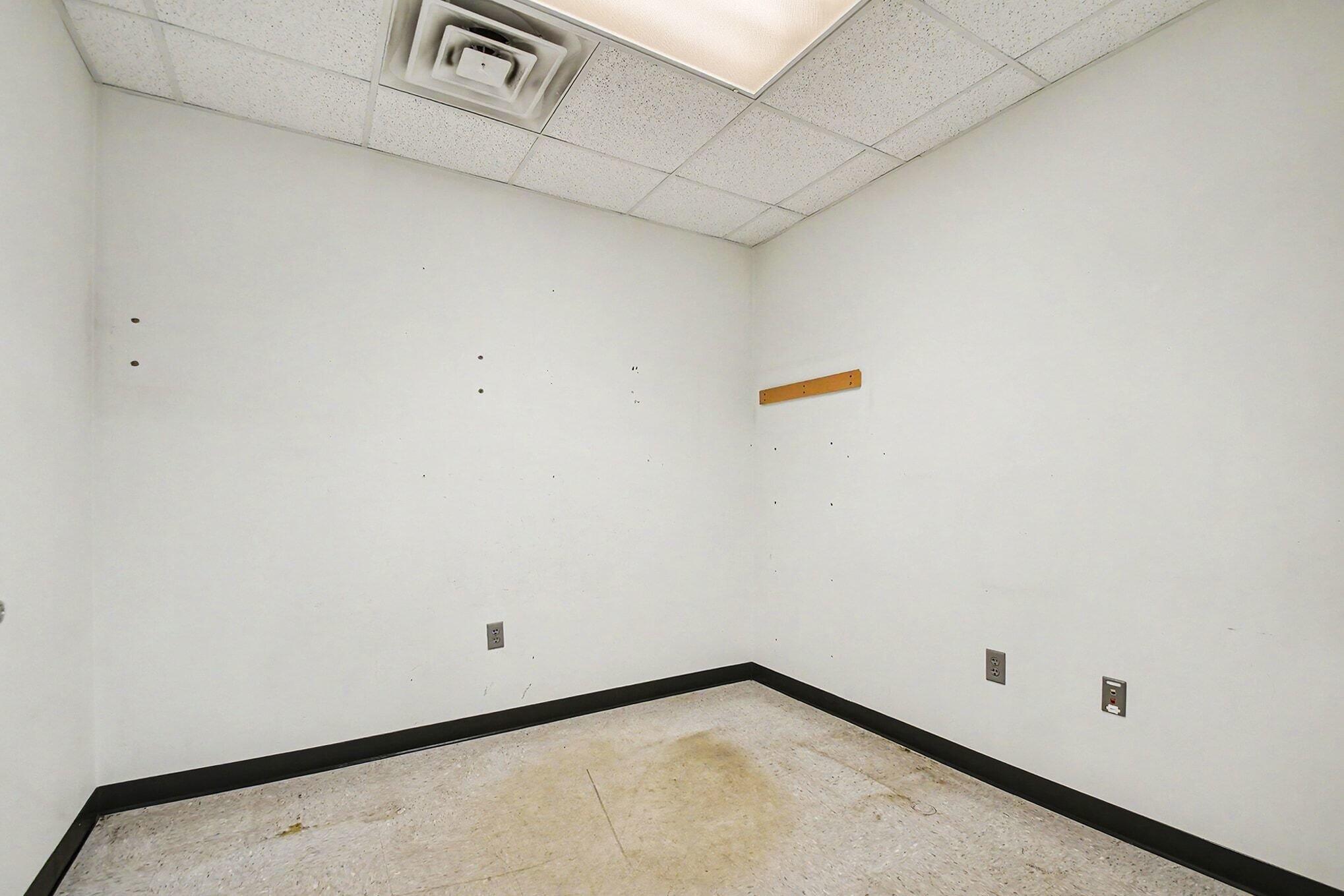 2188 Michigan 139 Benton Harbor MI 49022