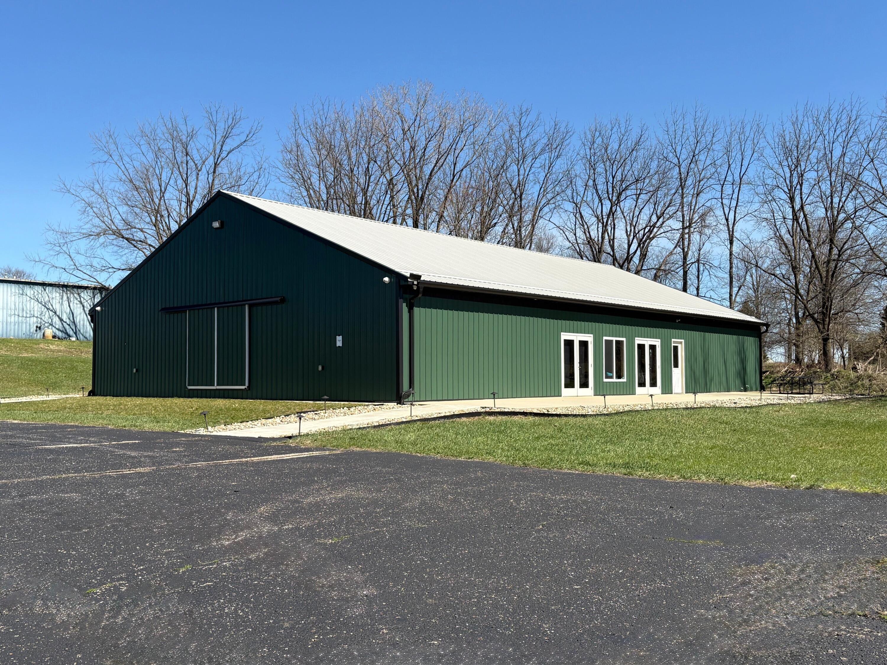 988 E State Street Cassopolis MI 49031
