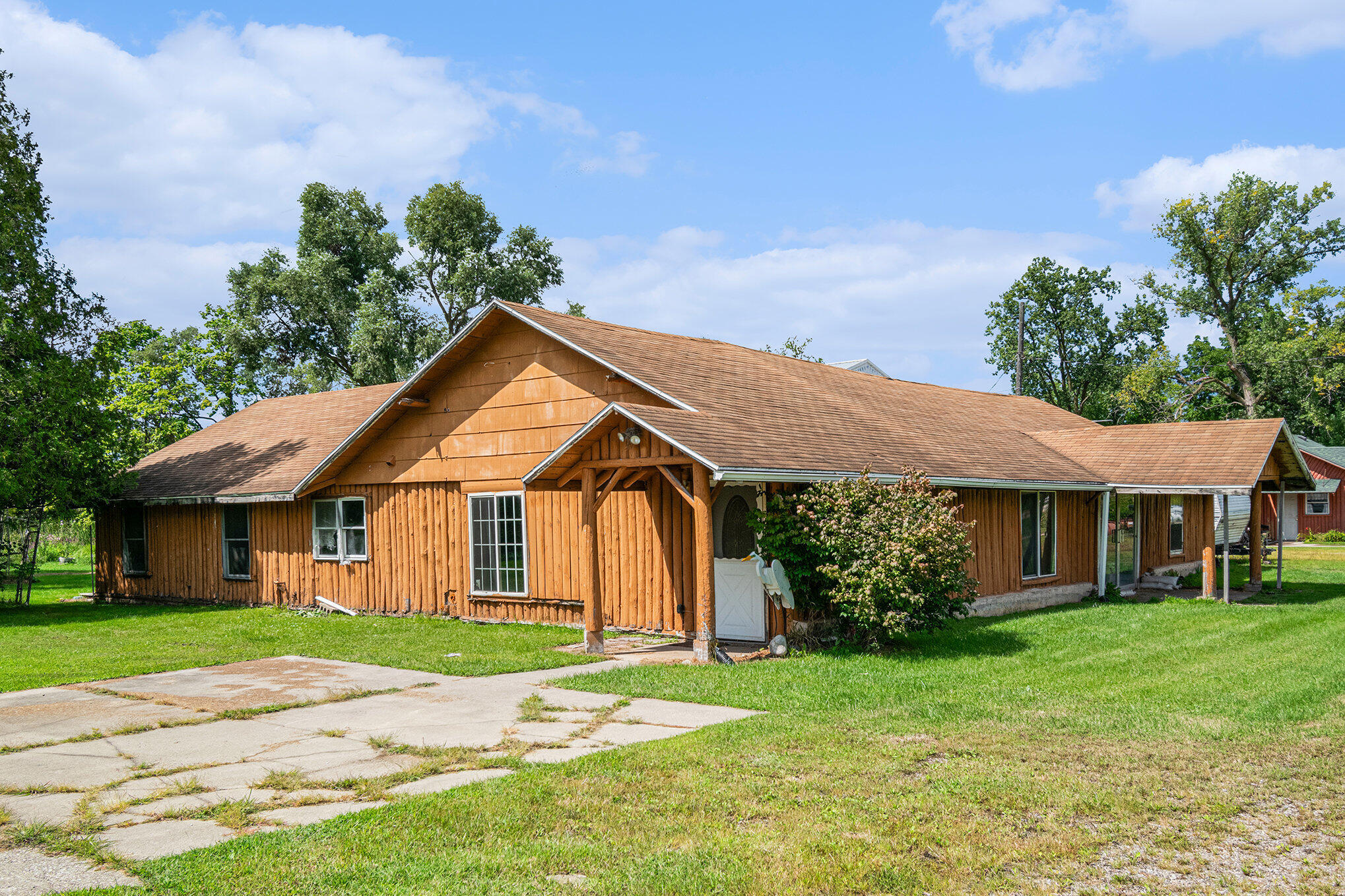 54474 M 51 N Dowagiac MI 49047