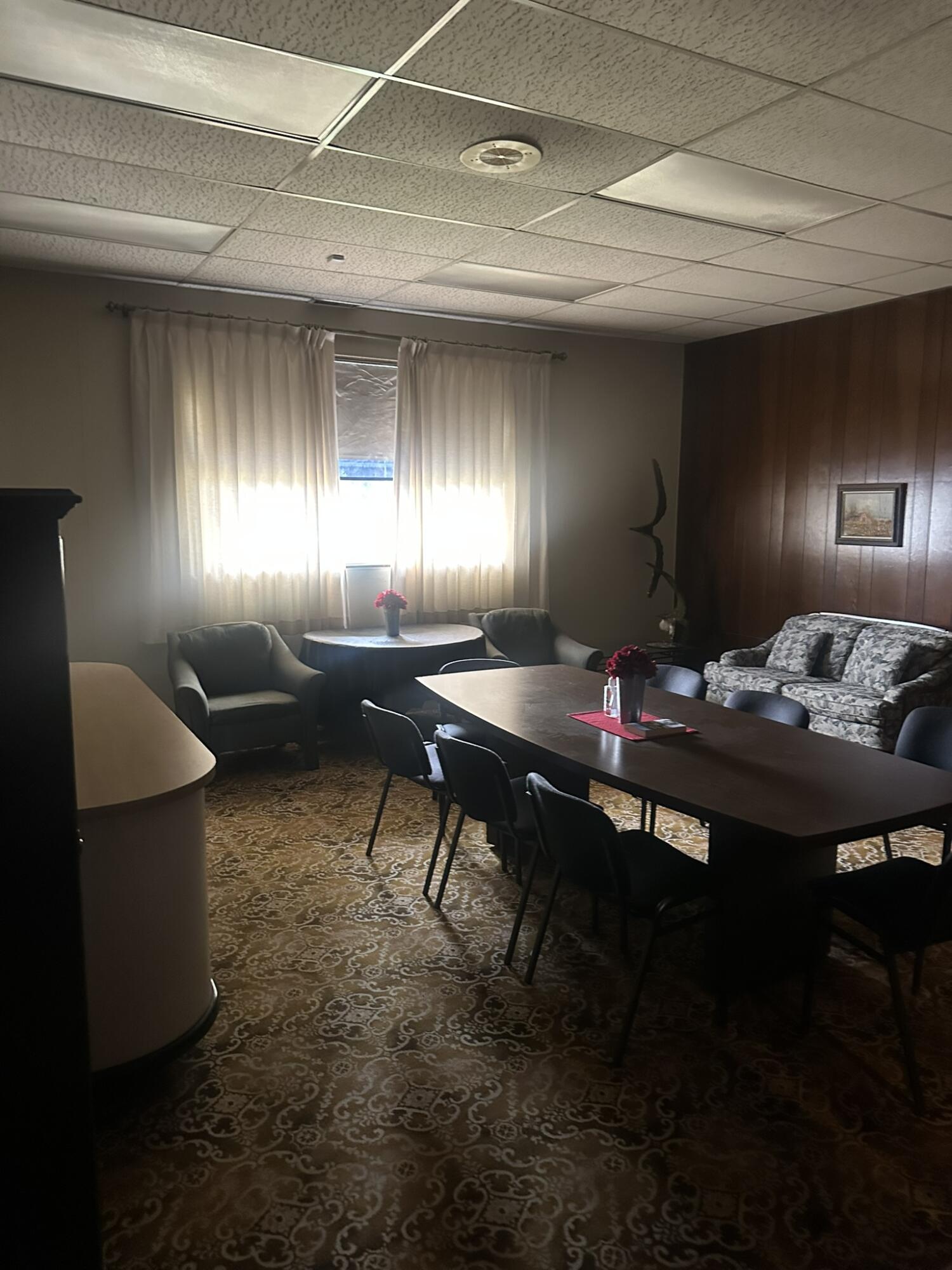 1134 S Crystal Avenue Benton Harbor MI 49022