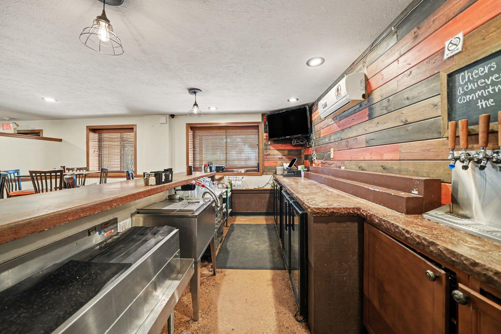 25020 May Street Edwardsburg MI 49112