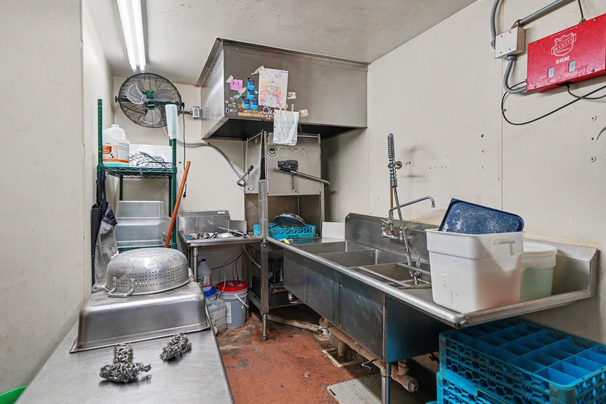 25020 May Street Edwardsburg MI 49112
