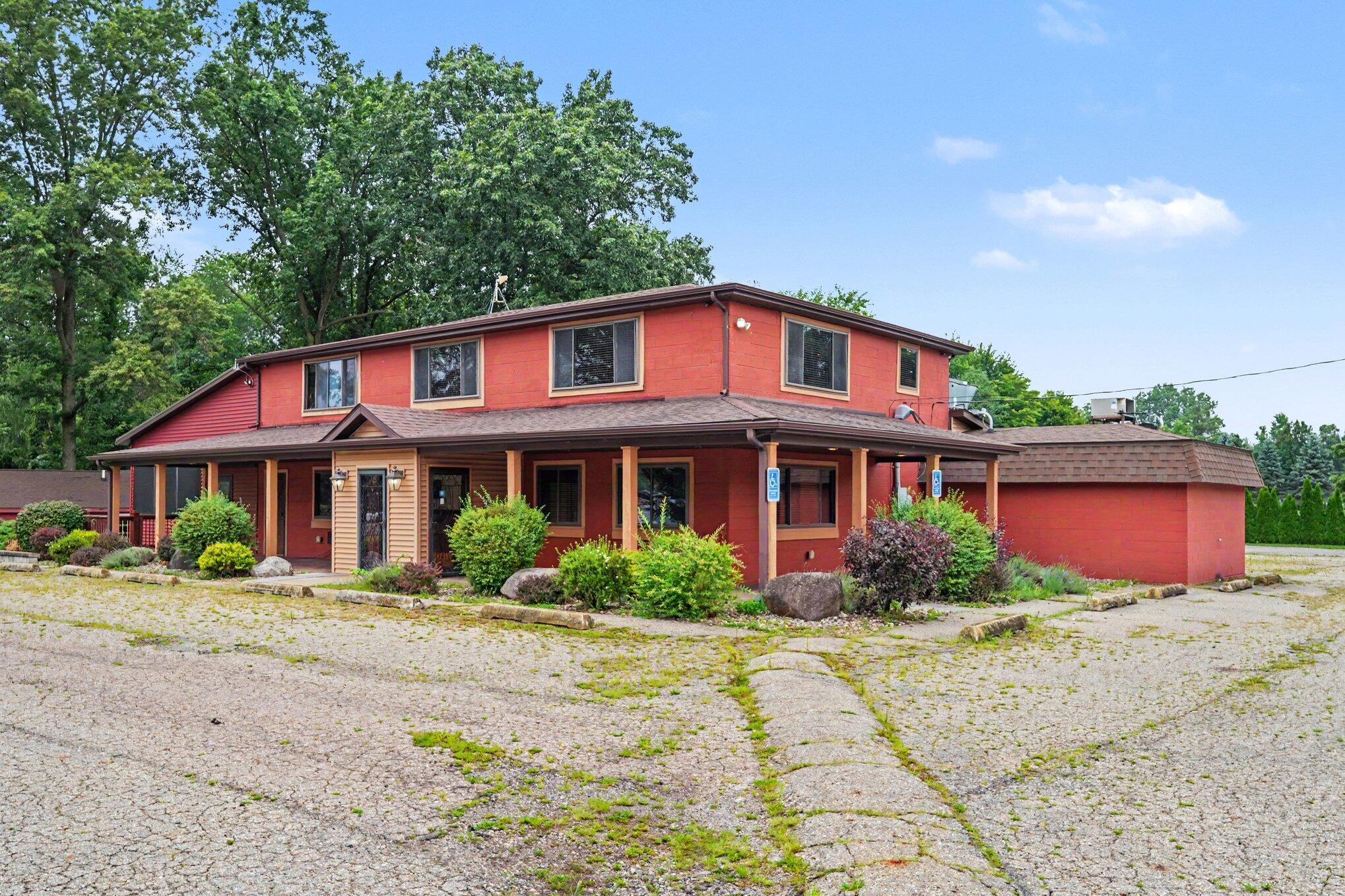 25020 May Street Edwardsburg MI 49112