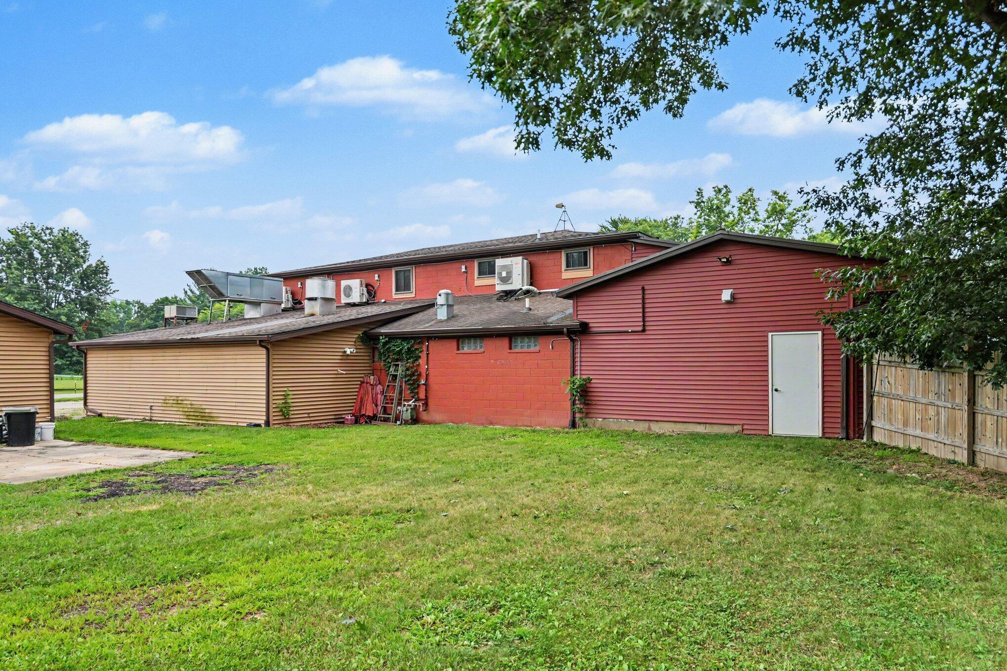 25020 May Street Edwardsburg MI 49112