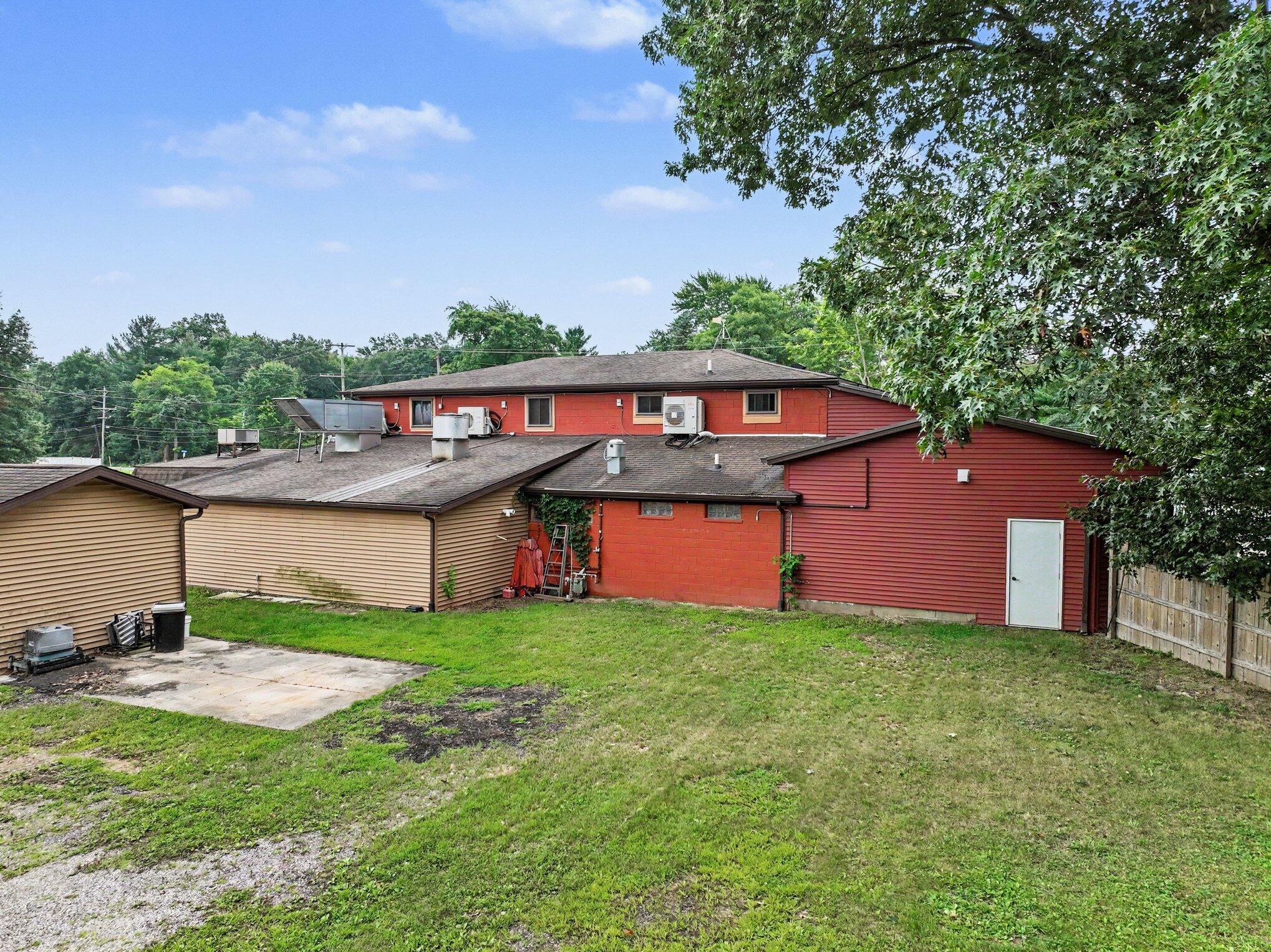 25020 May Street Edwardsburg MI 49112