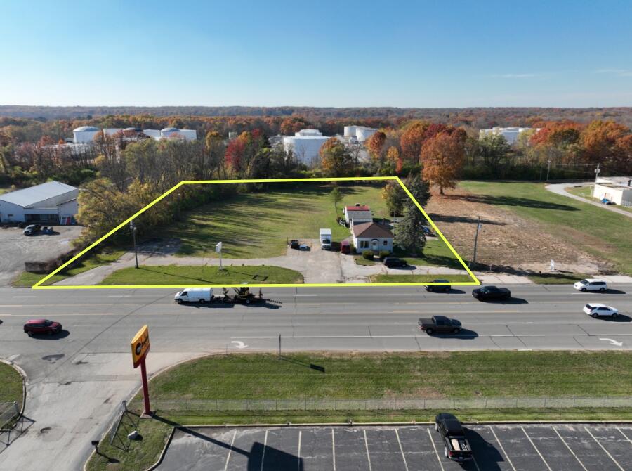 2142 S 11th Street Niles MI 49120