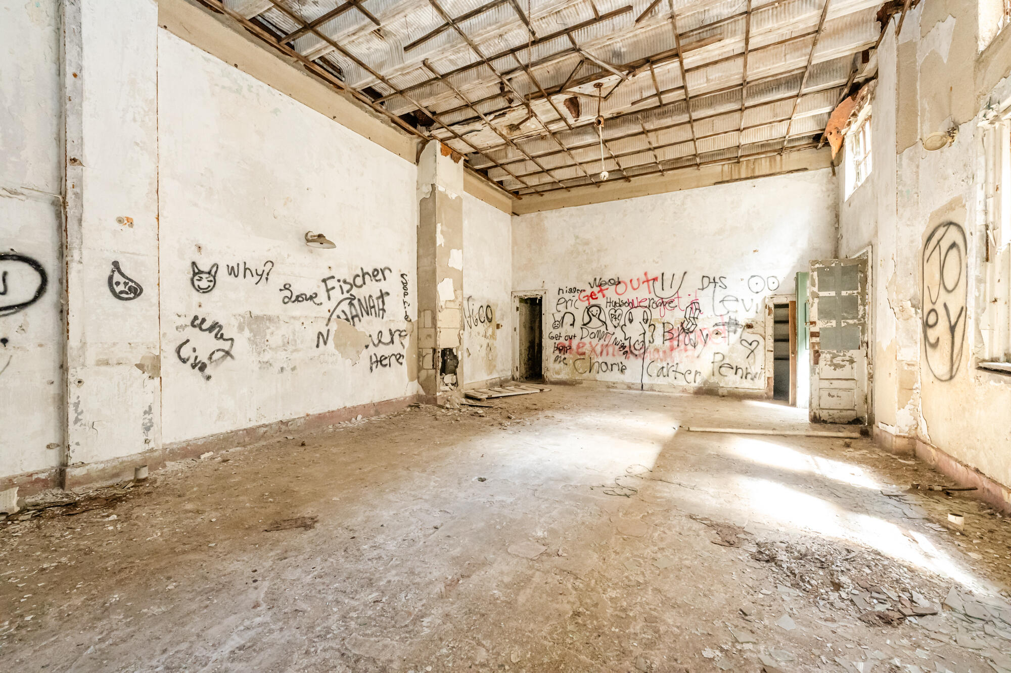 93 W Wall Street Benton Harbor MI 49022