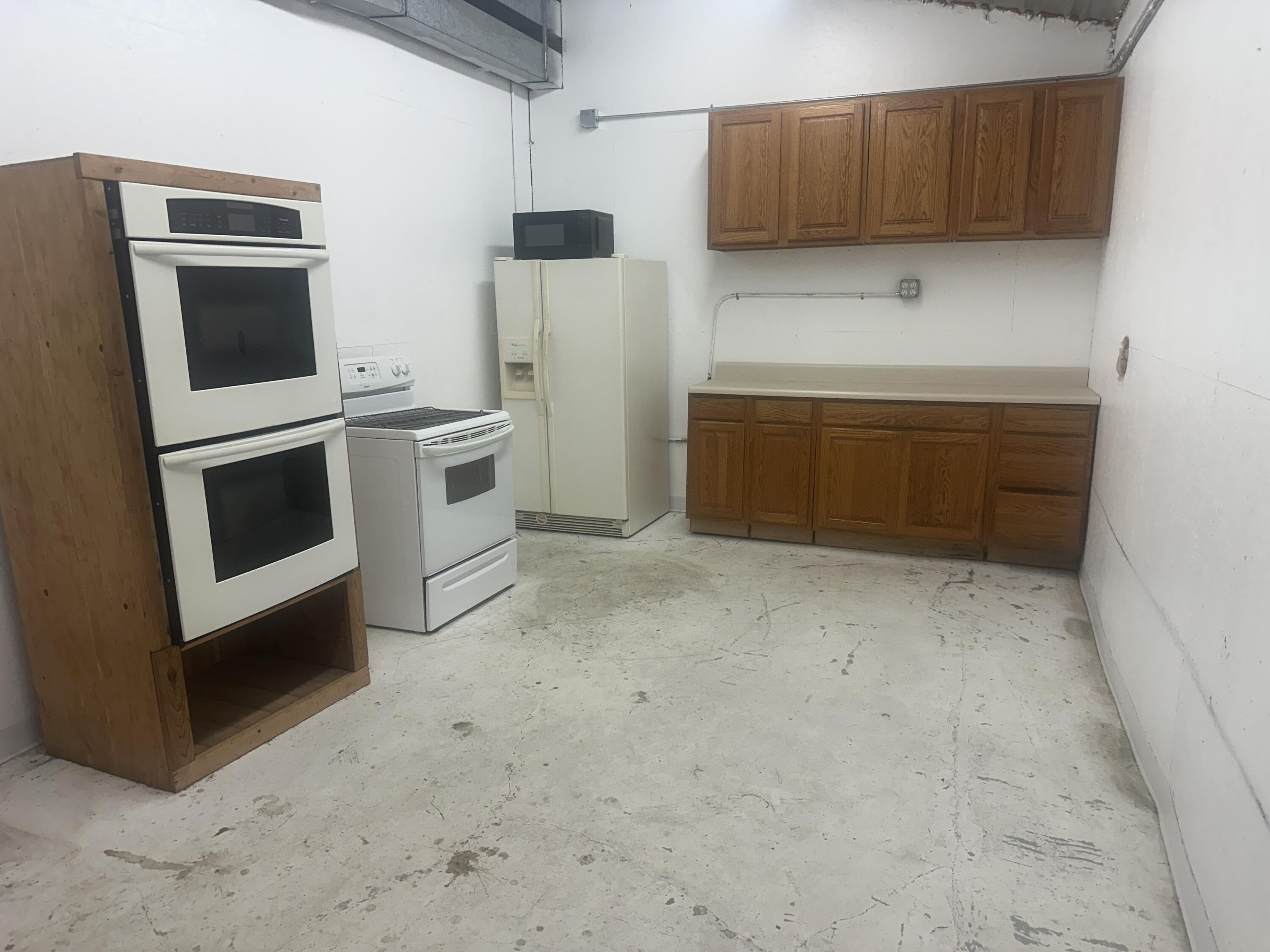 17336 M 60 Vandalia MI 49095