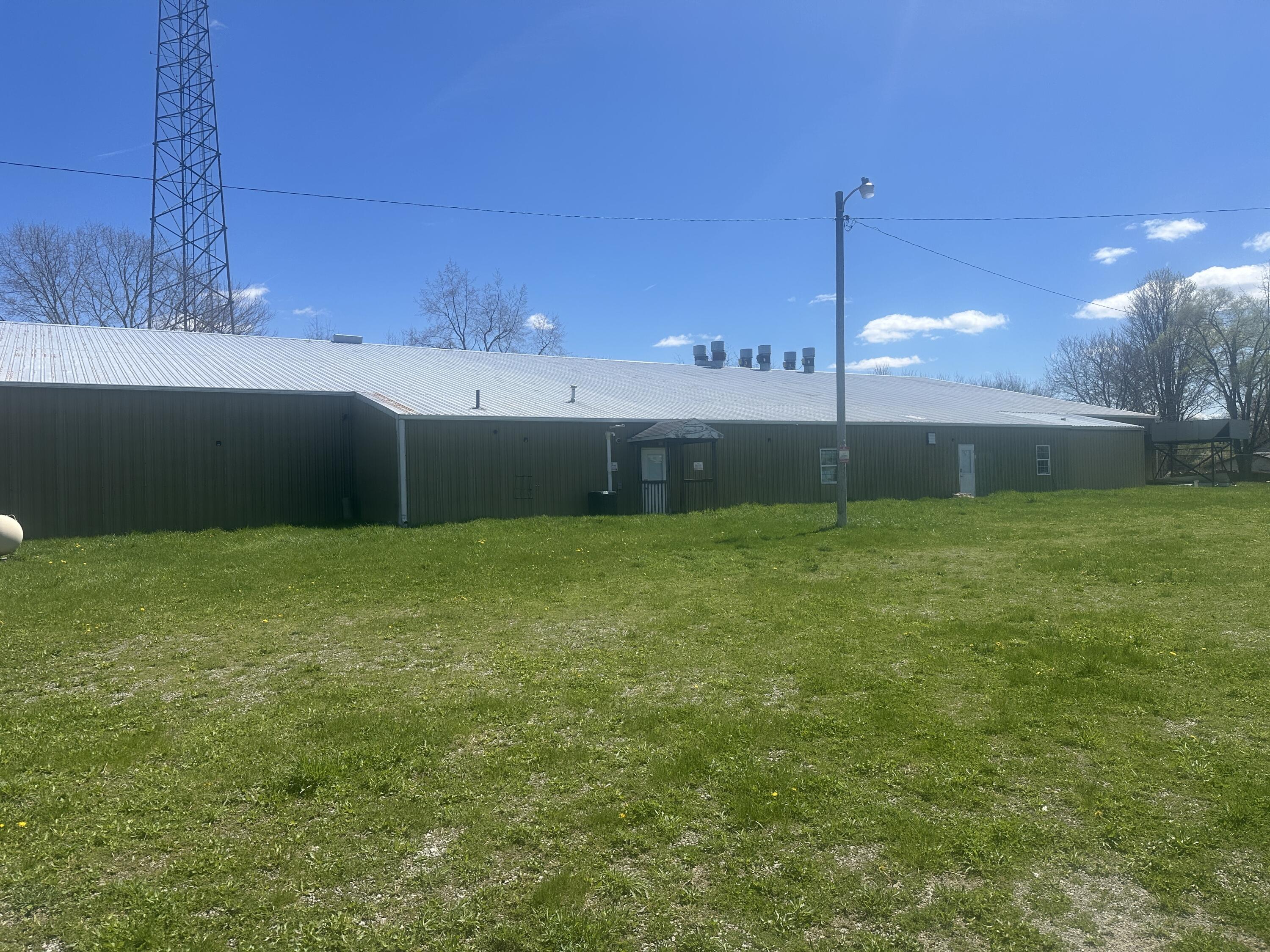 17336 M 60 Vandalia MI 49095