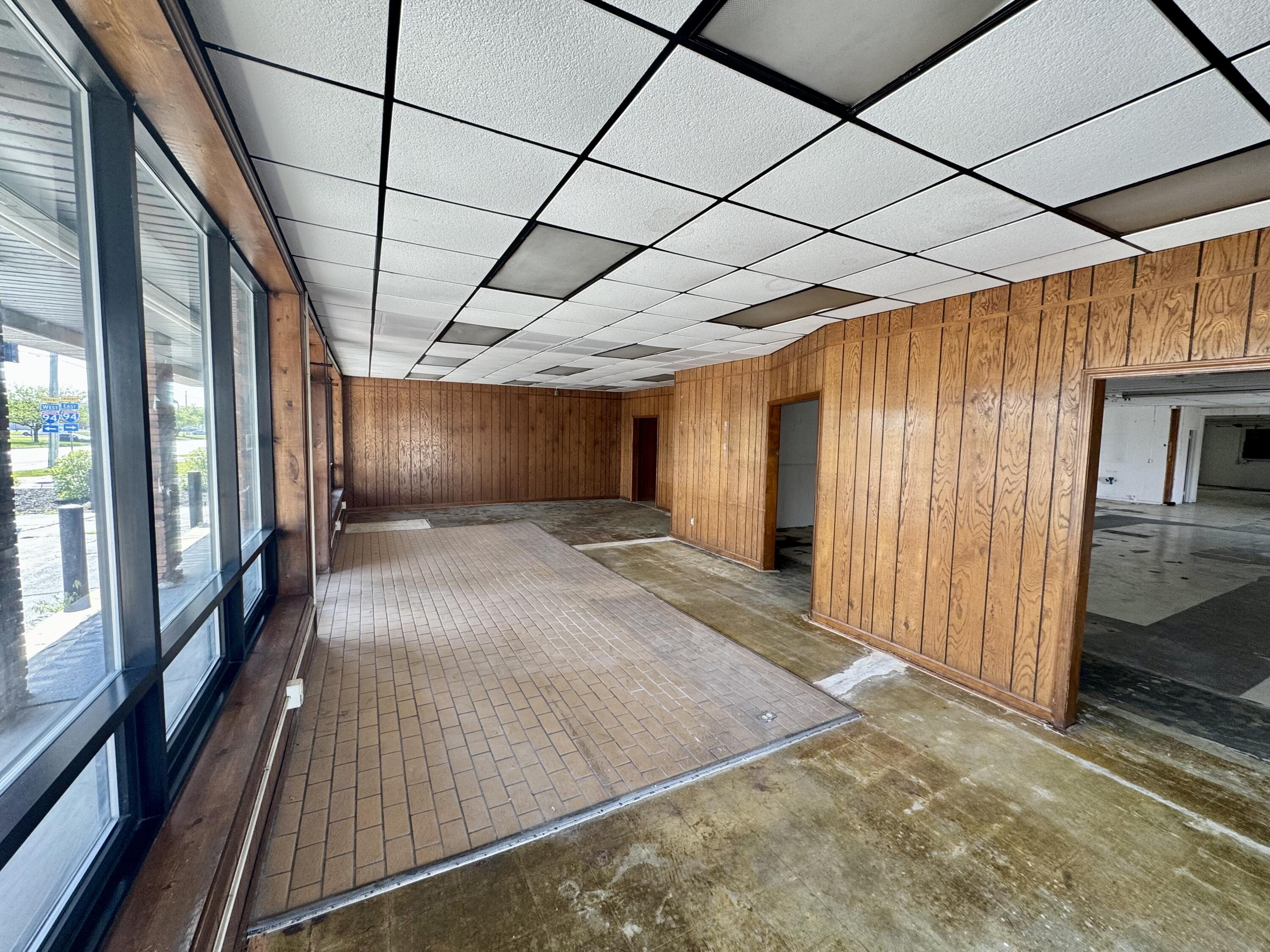 1015 E Napier Avenue Benton Harbor MI 49022