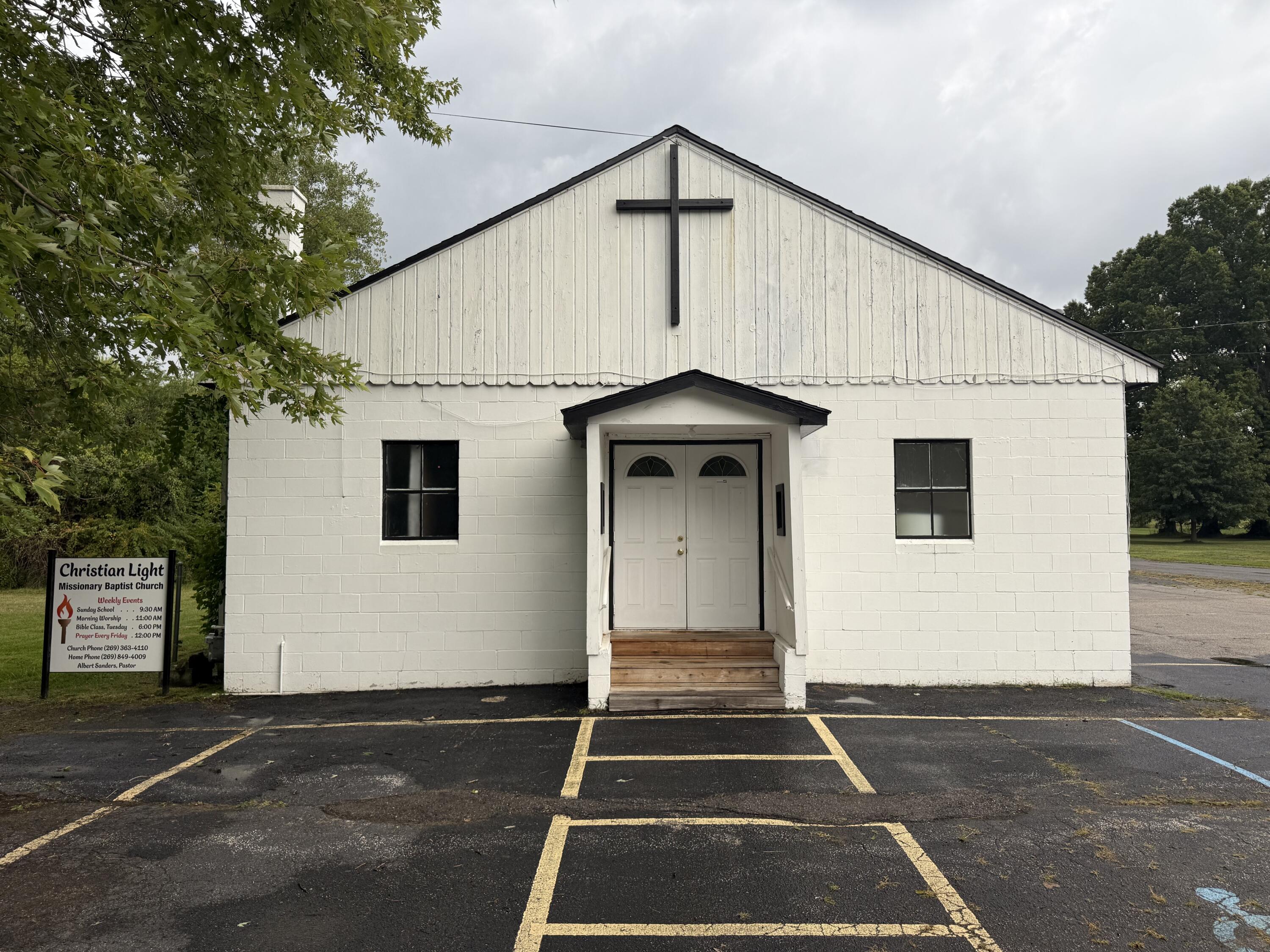 1997 Eastland Avenue Benton Harbor MI 49022