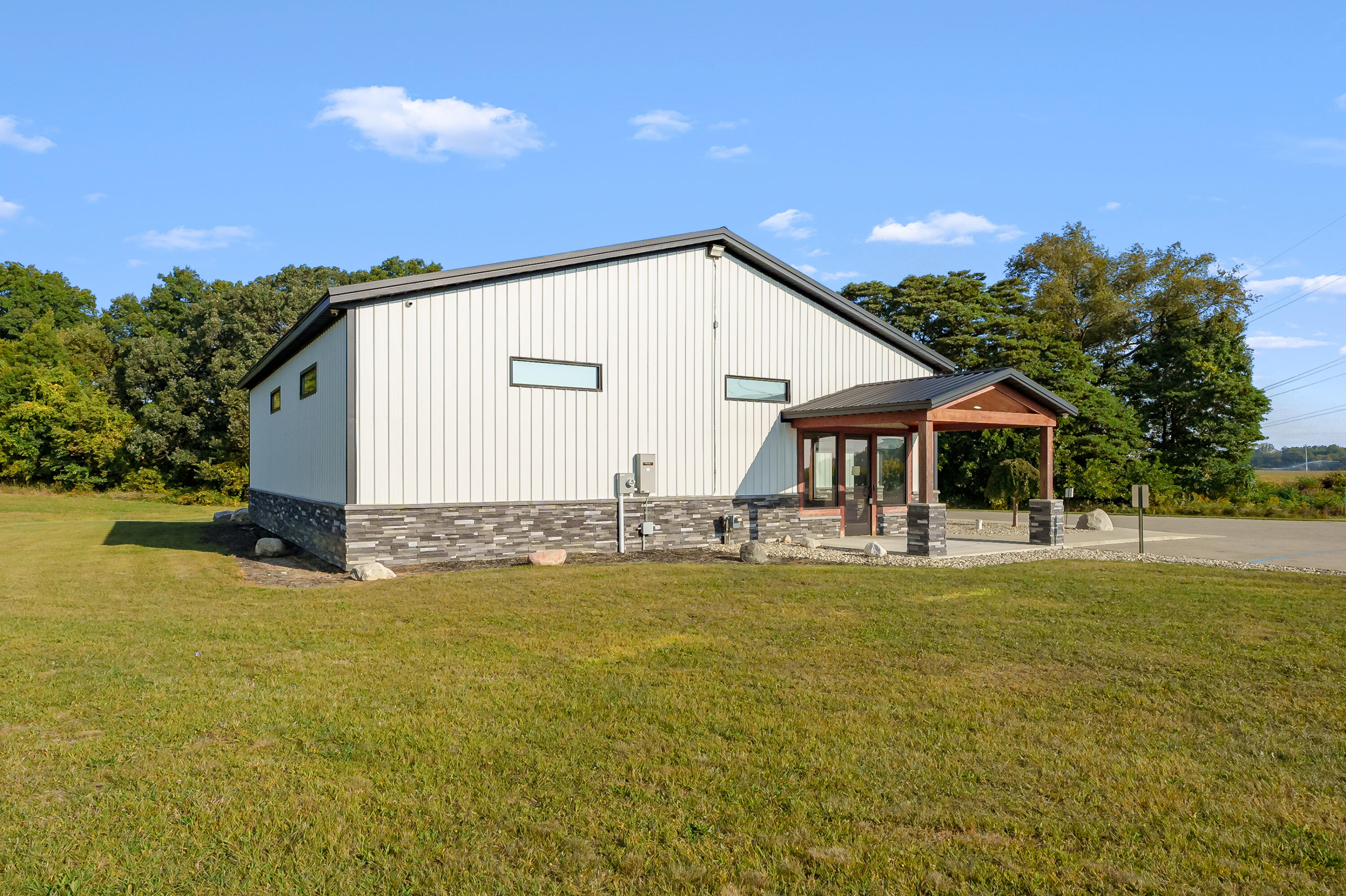 52560 M-40 Marcellus MI 49067