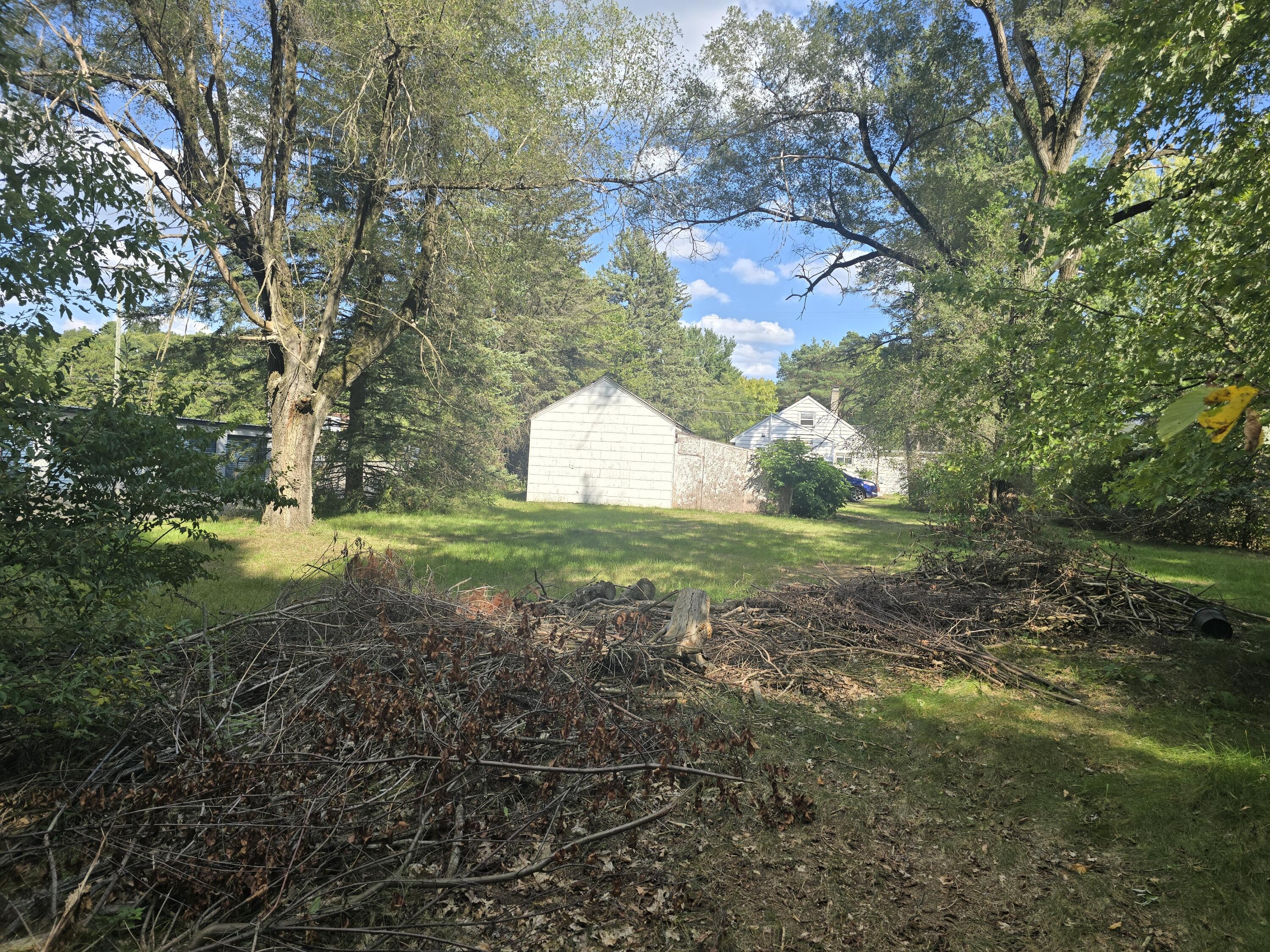 10549 Northland Drive NE Rockford MI 49341