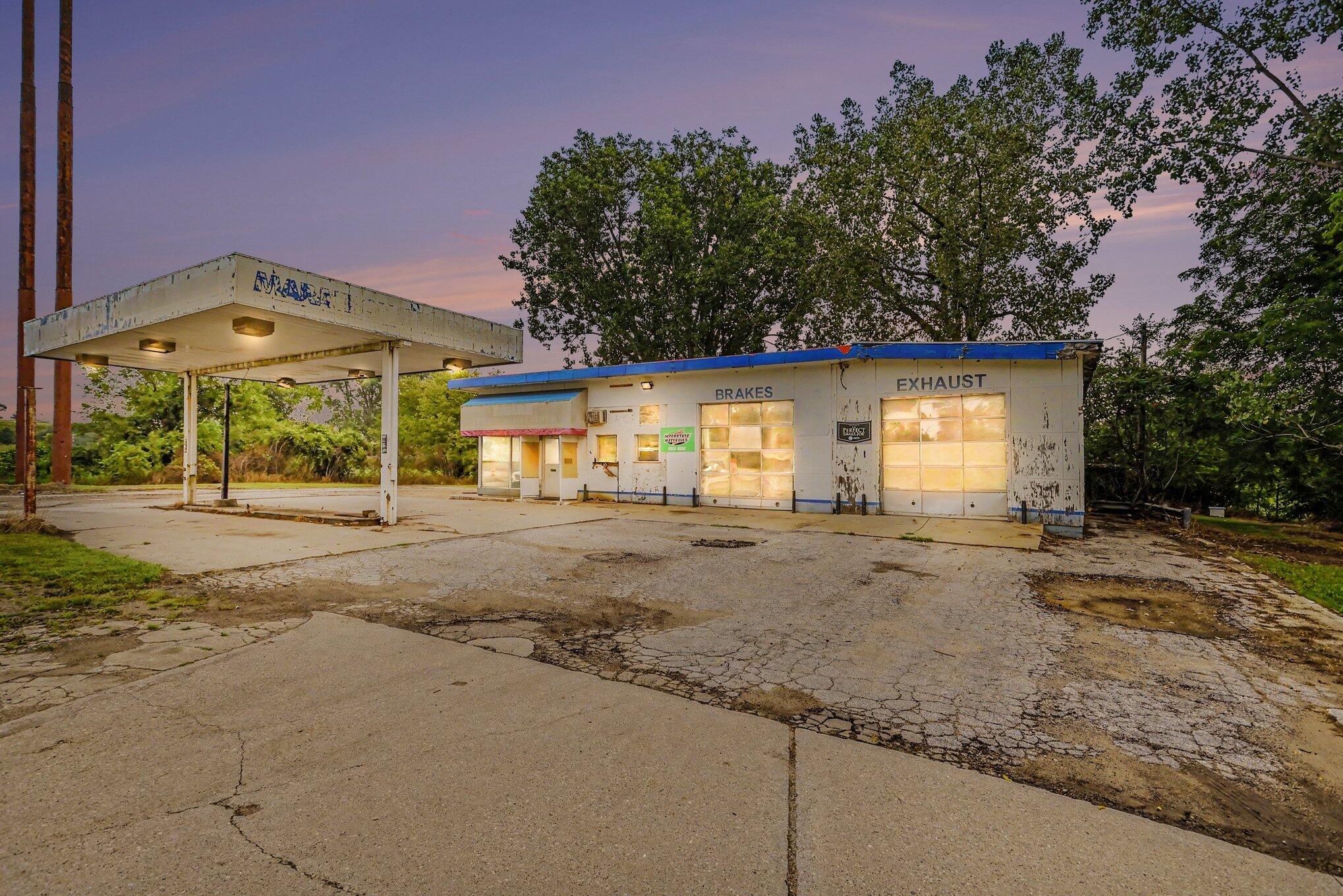 2861 M-139 Benton Harbor MI 49022