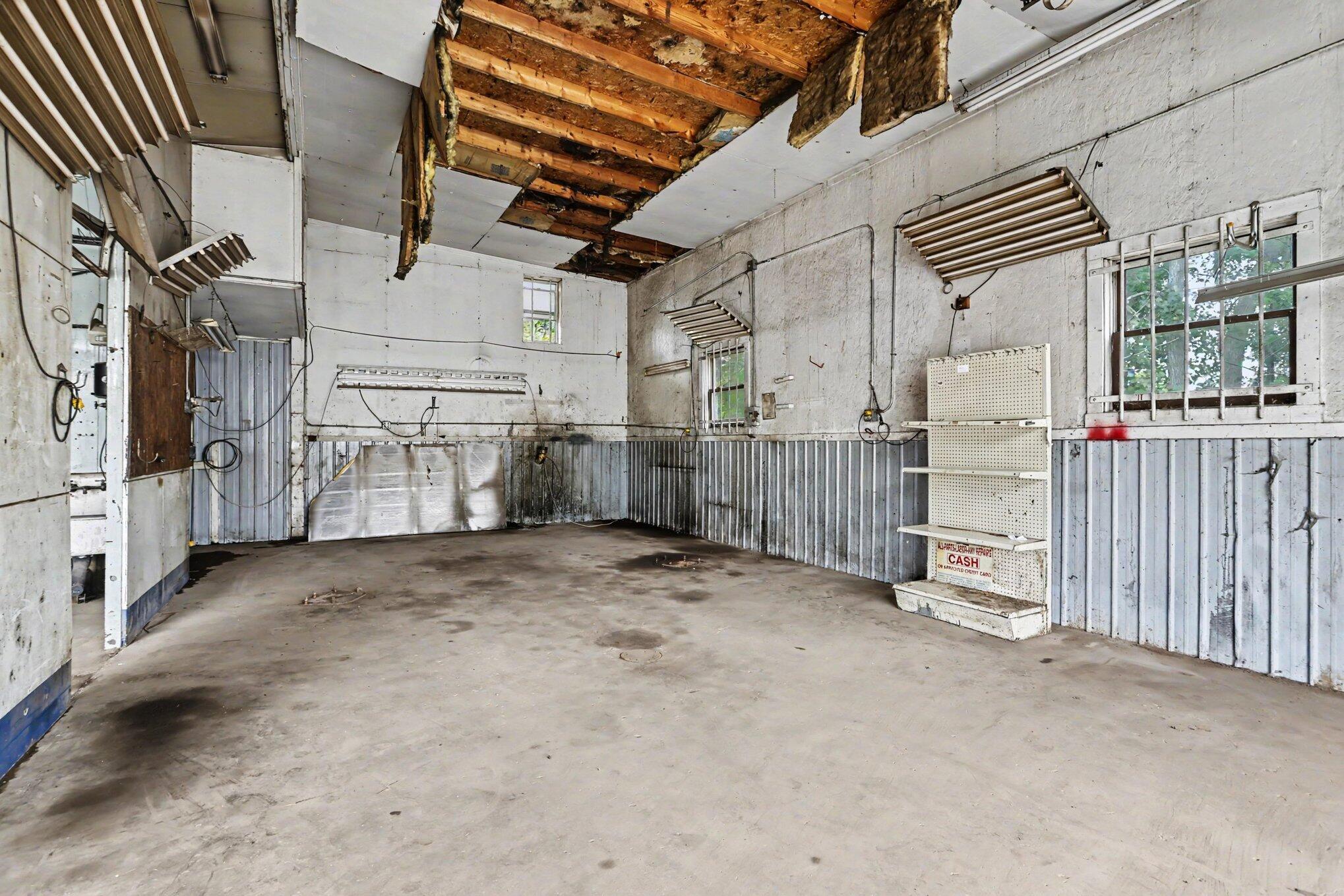 2861 M-139 Benton Harbor MI 49022