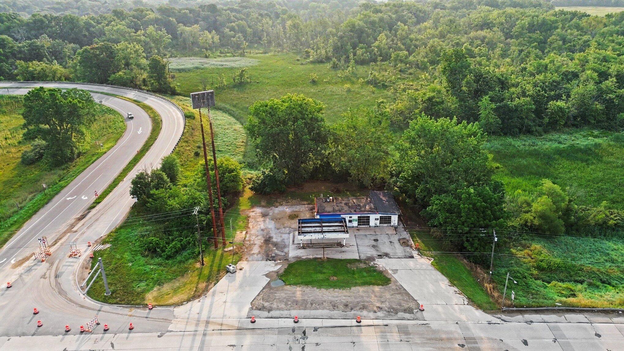2861 M-139 Benton Harbor MI 49022