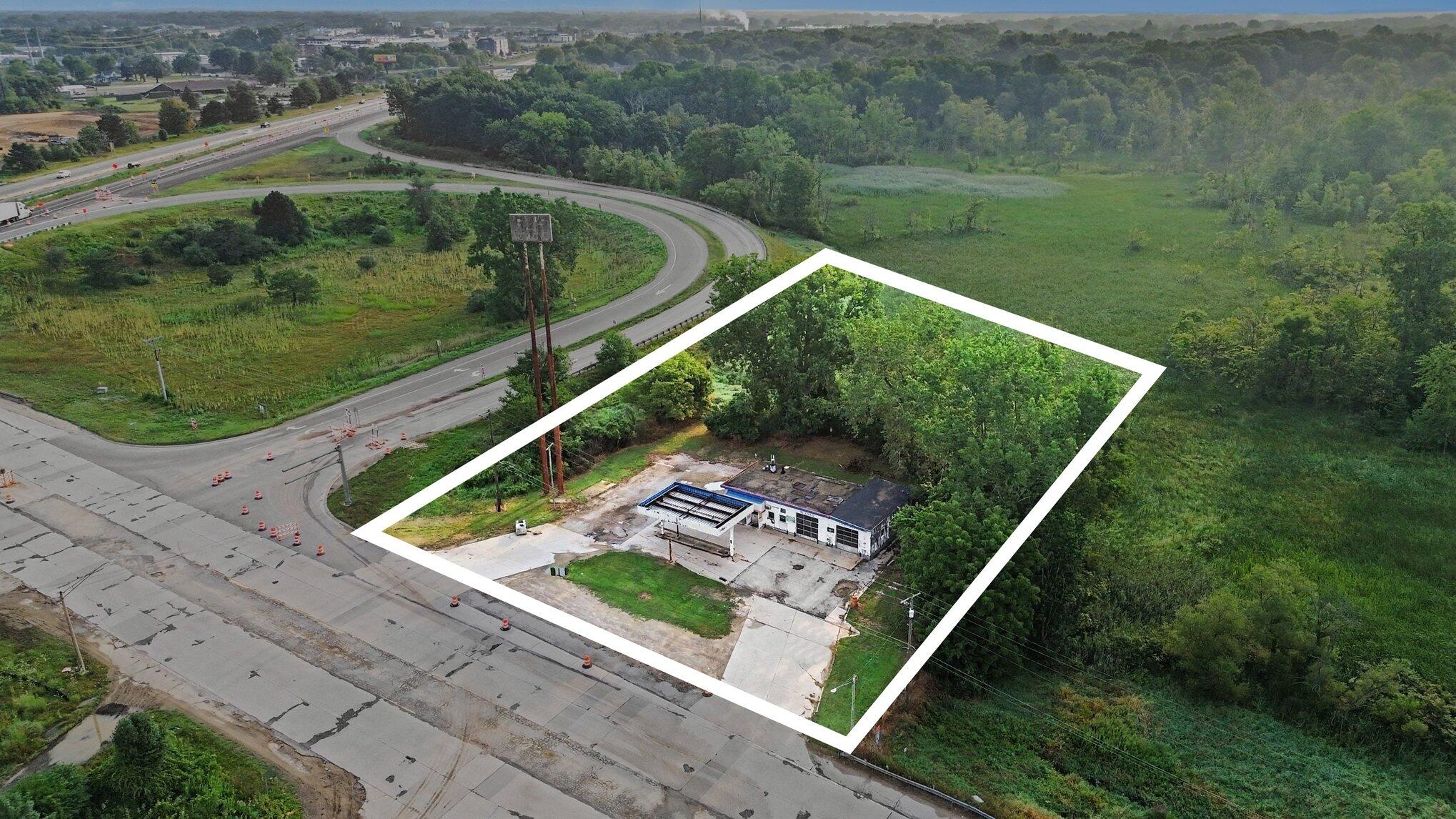2861 M-139 Benton Harbor MI 49022