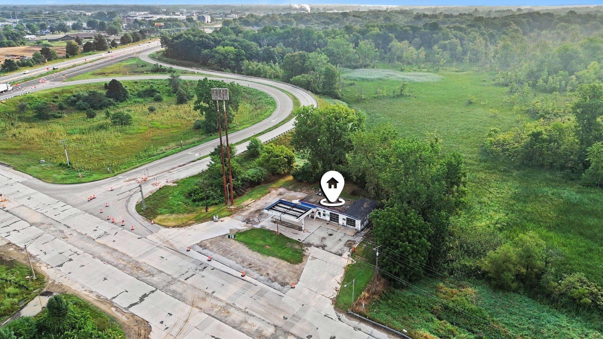 2861 M-139 Benton Harbor MI 49022