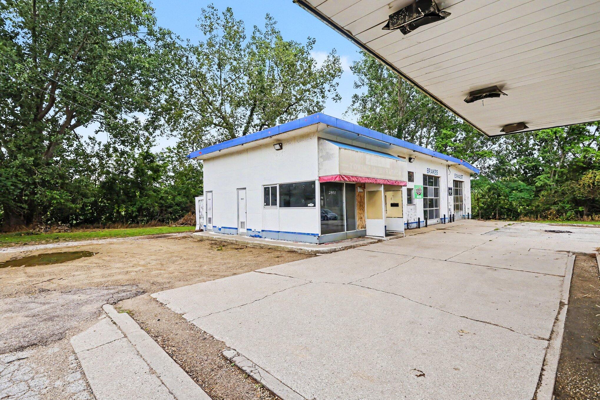 2861 M-139 Benton Harbor MI 49022
