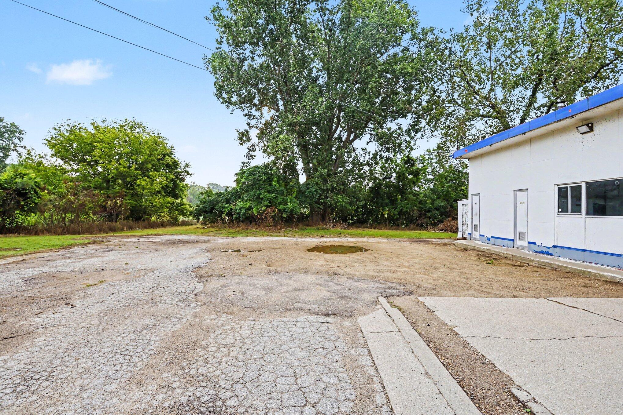 2861 M-139 Benton Harbor MI 49022