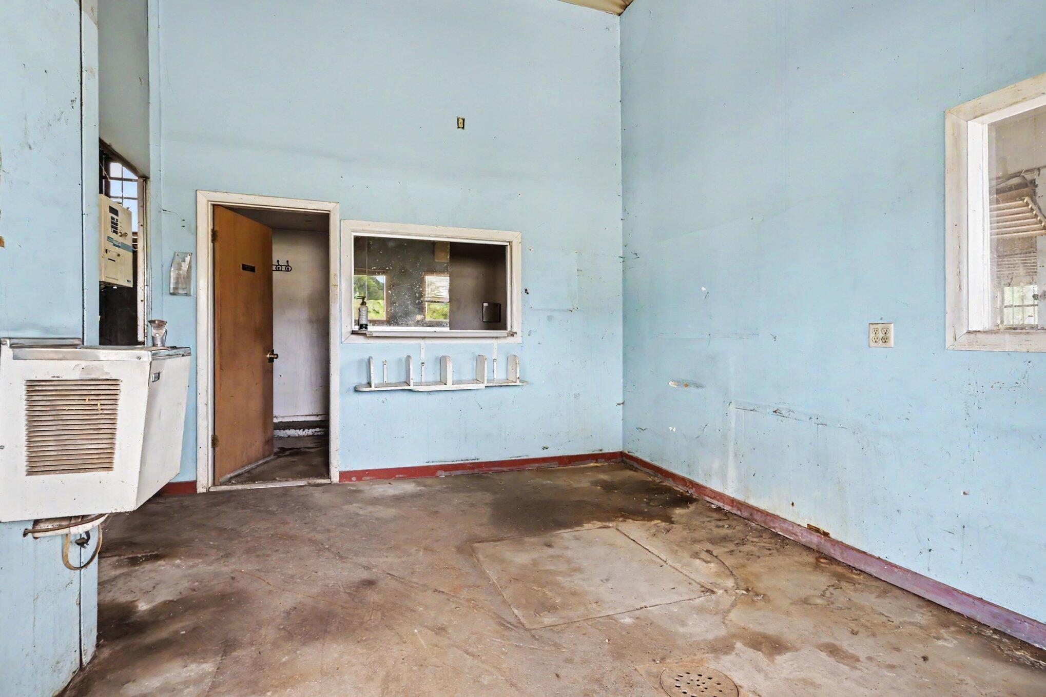 2861 M-139 Benton Harbor MI 49022