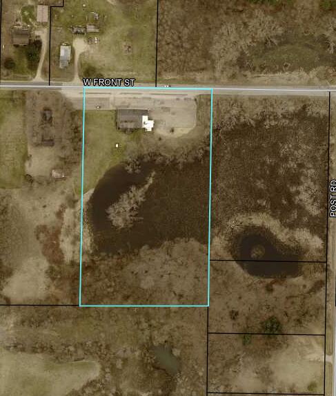 1021 W Front Street Buchanan MI 49107