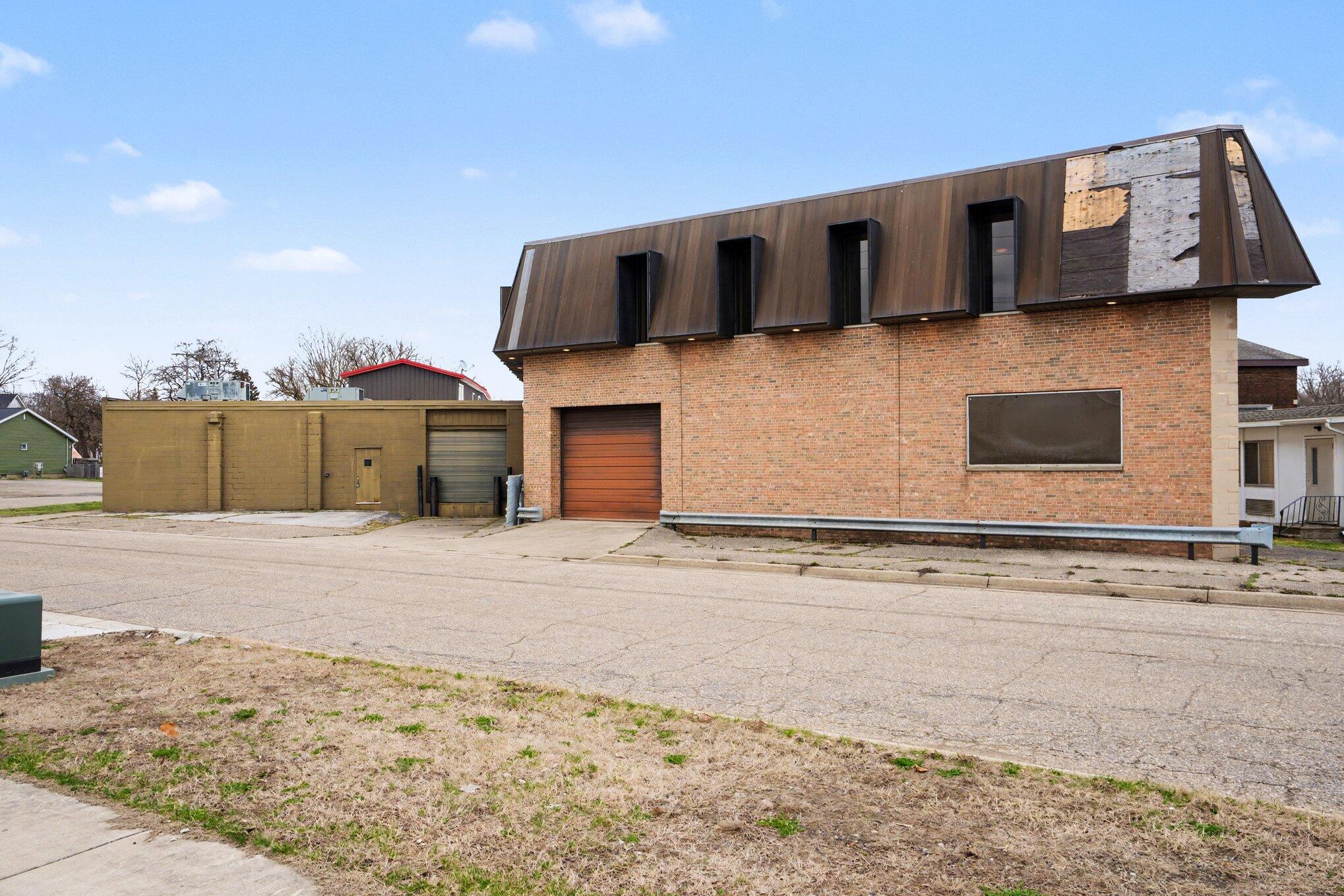100 Lagrange Street Dowagiac MI 49047