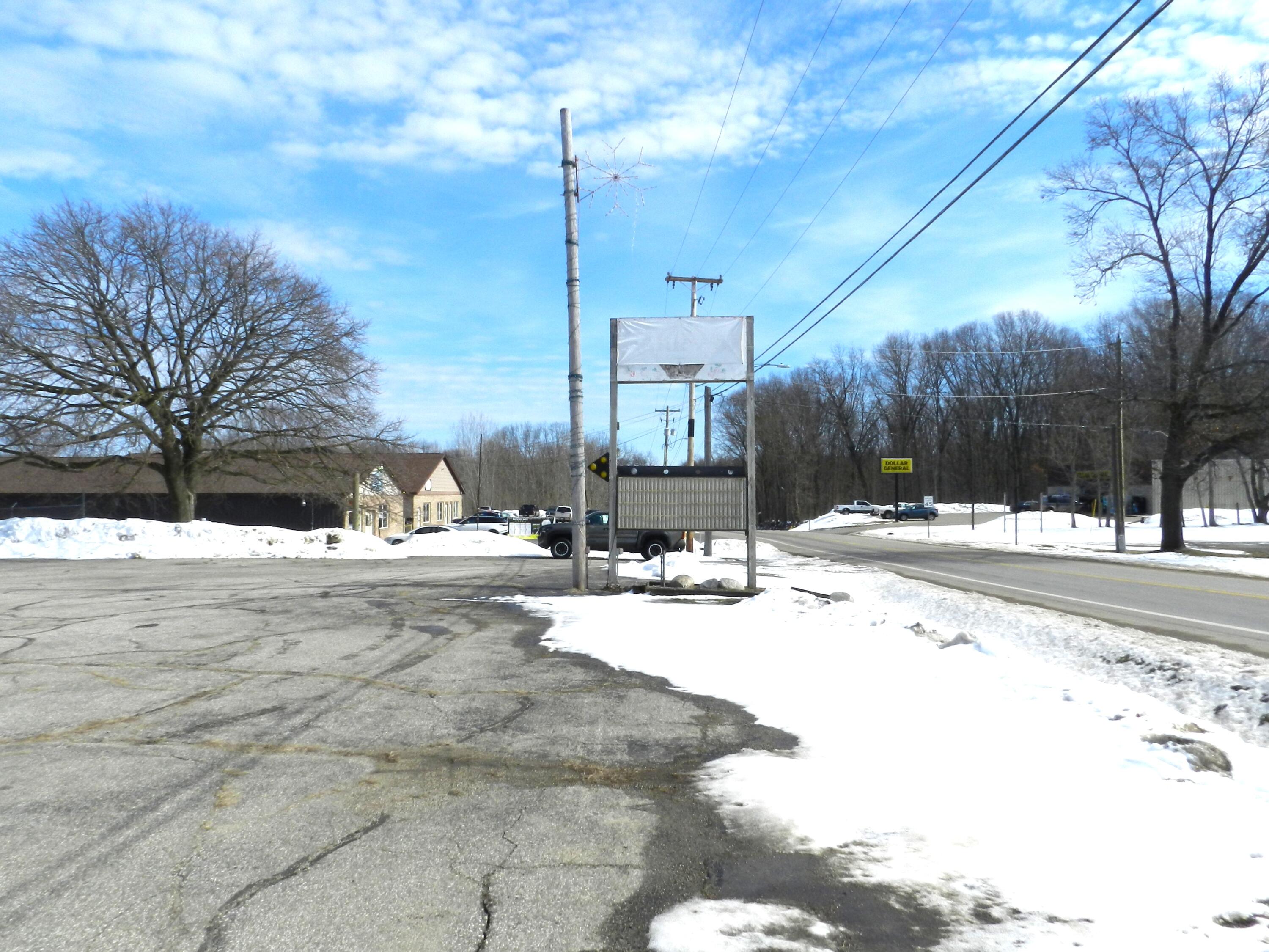 67734 M-152 Dowagiac MI 49047