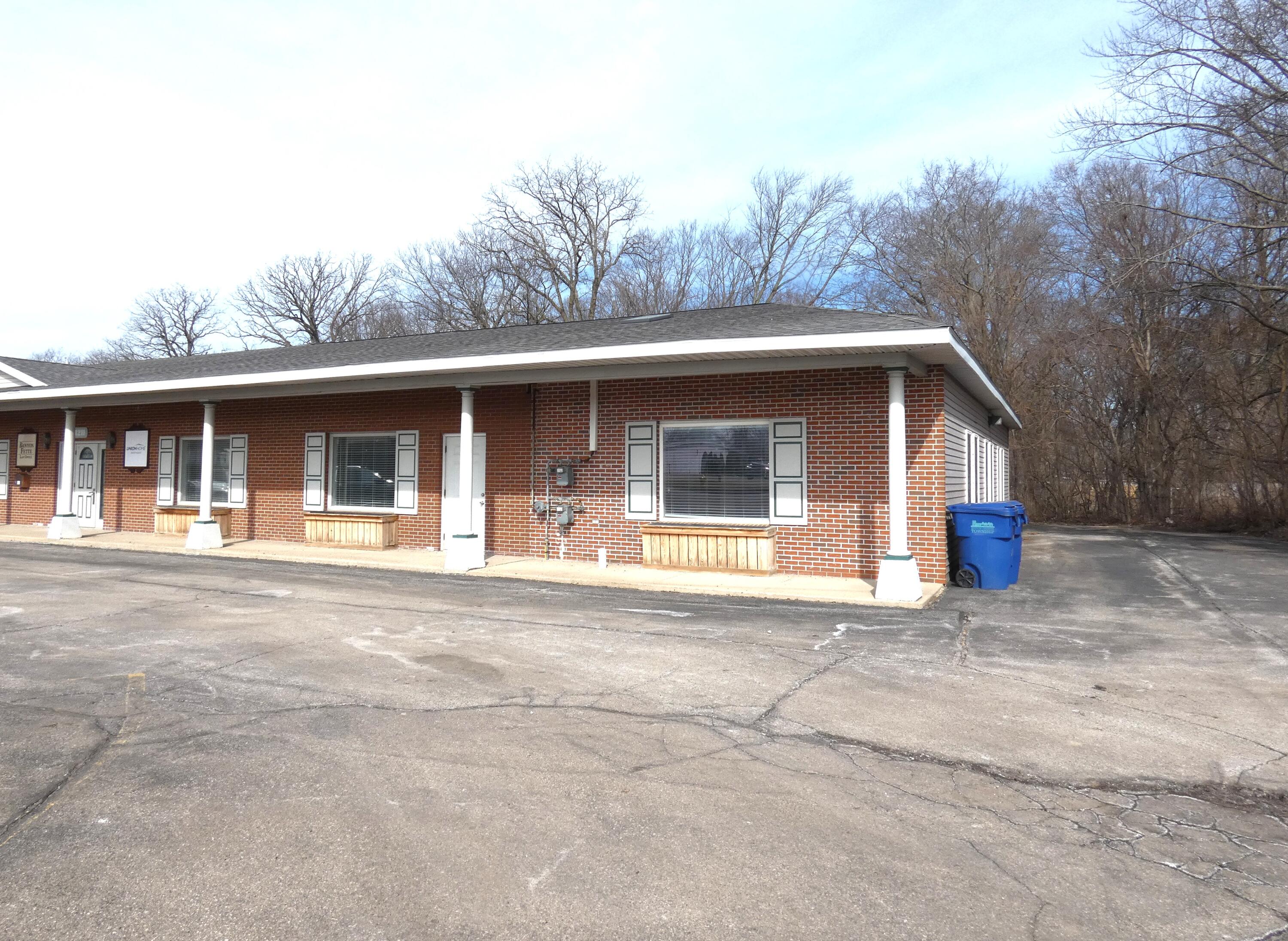 1211 E Napier Avenue Benton Harbor MI 49022