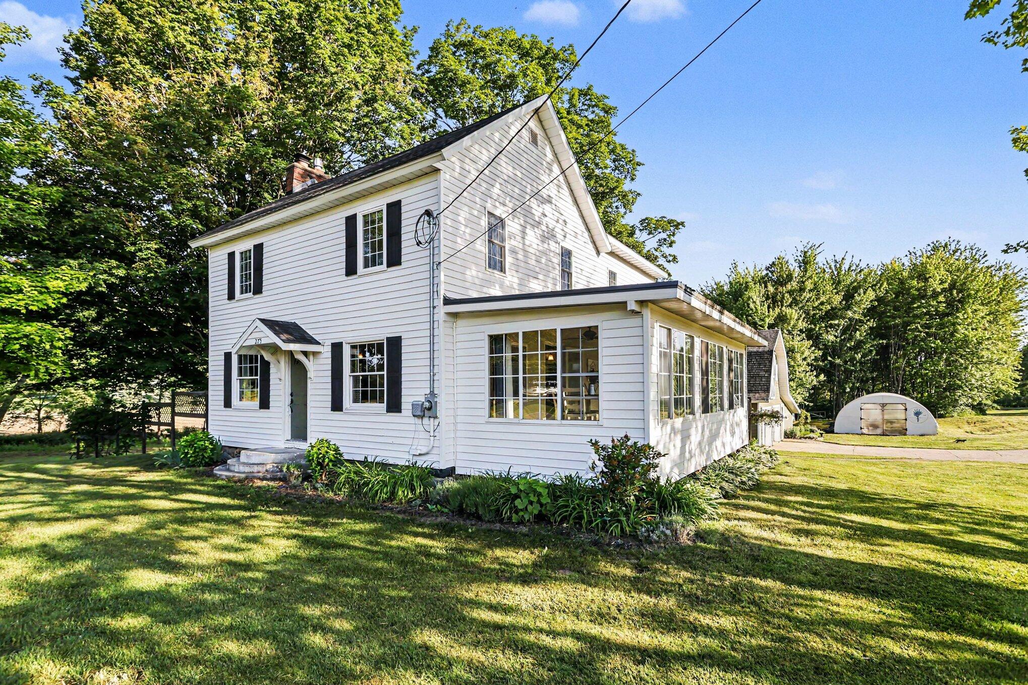 2175 E Hinchman Road Berrien Springs MI 49103