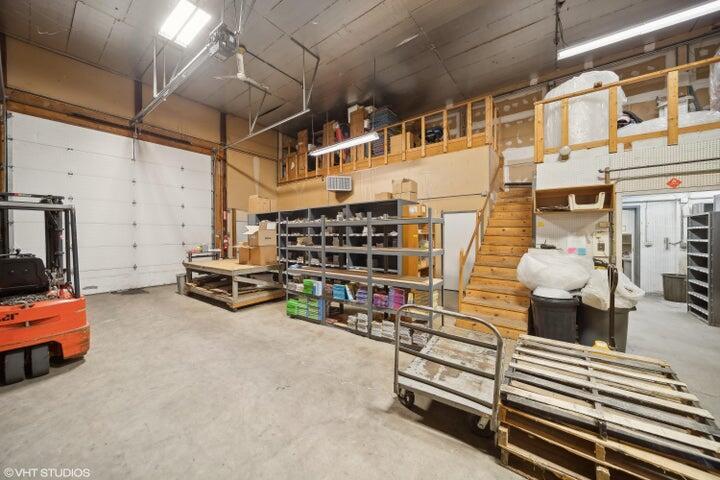 15437 Red Bud Trail N Buchanan MI 49107