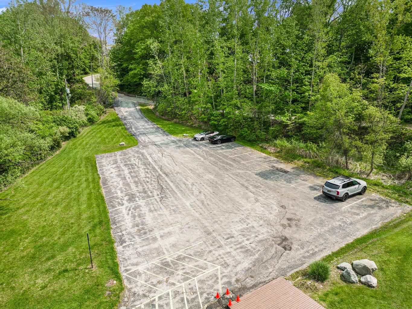 15437 Red Bud Trail N Buchanan MI 49107