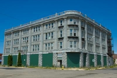 93 W Wall Street Benton Harbor MI 49022