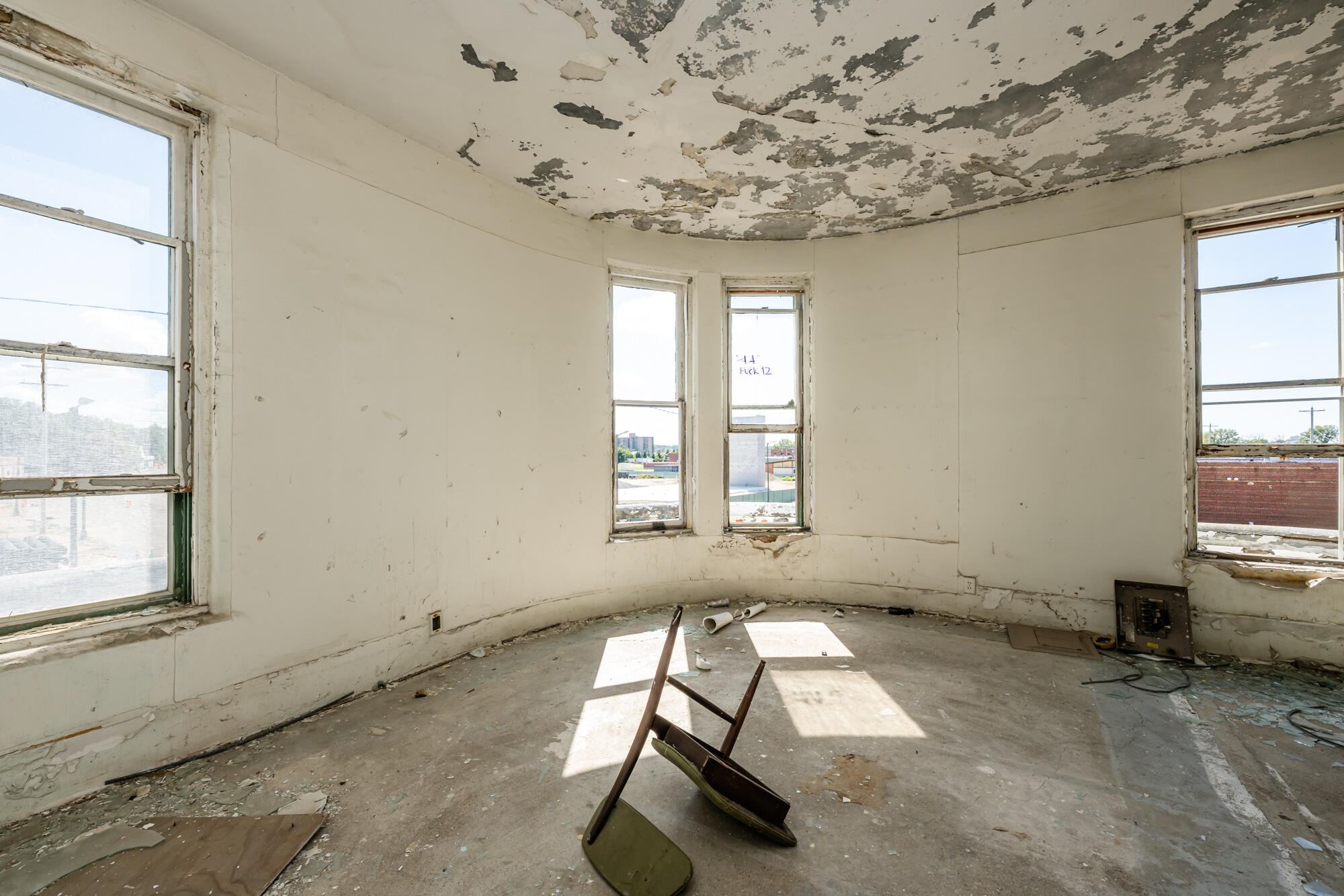 93 W Wall Street Benton Harbor MI 49022