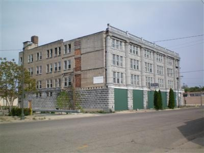93 W Wall Street Benton Harbor MI 49022