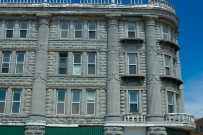 93 W Wall Street Benton Harbor MI 49022