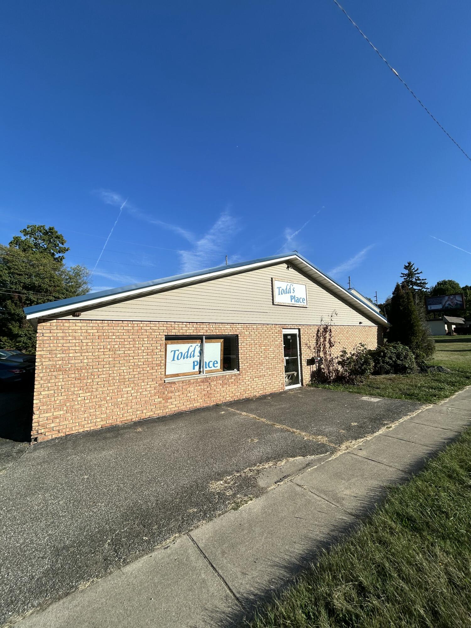 701 S Red Bud Trail Buchanan MI 49107