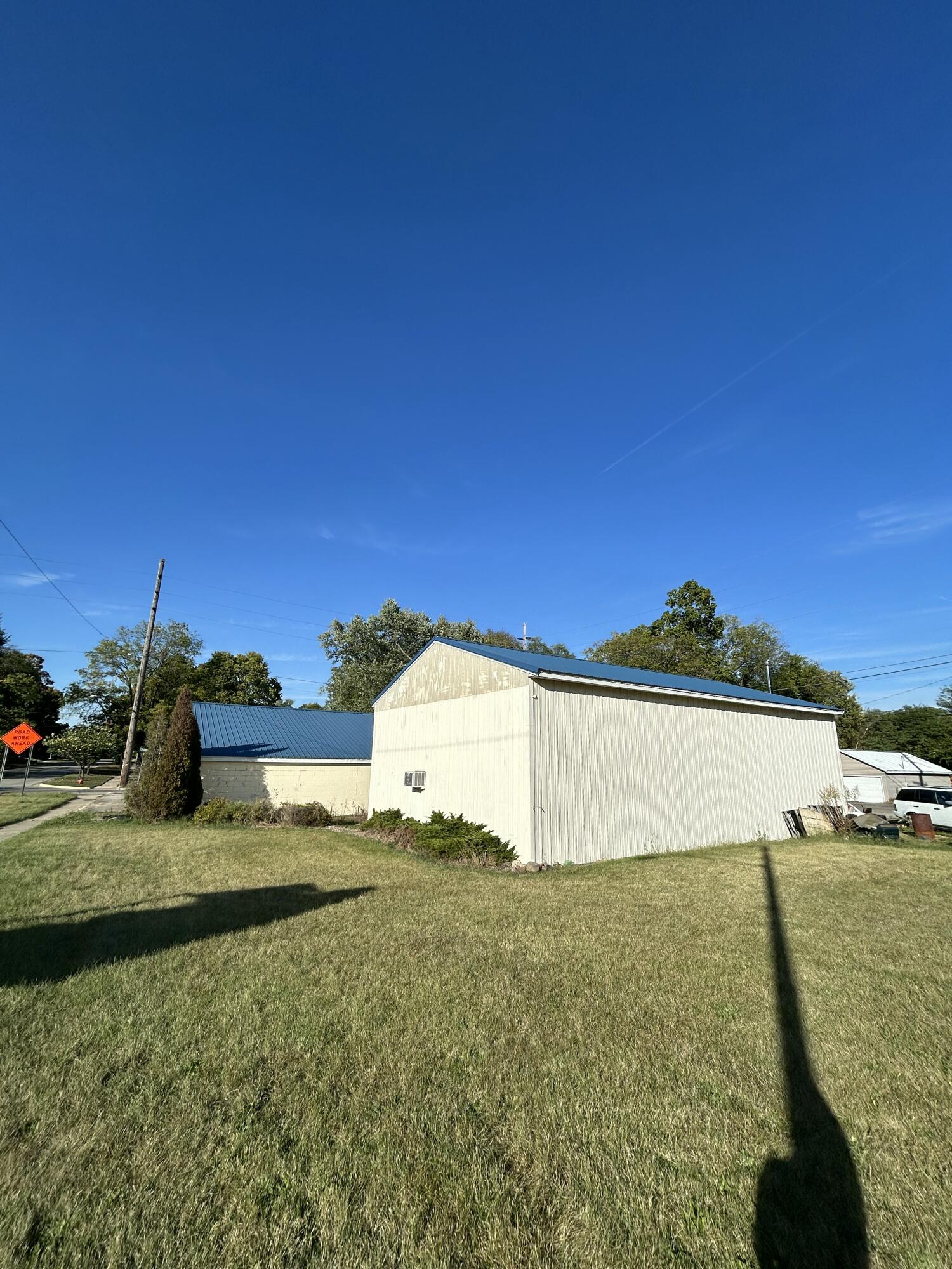 701 S Red Bud Trail Buchanan MI 49107