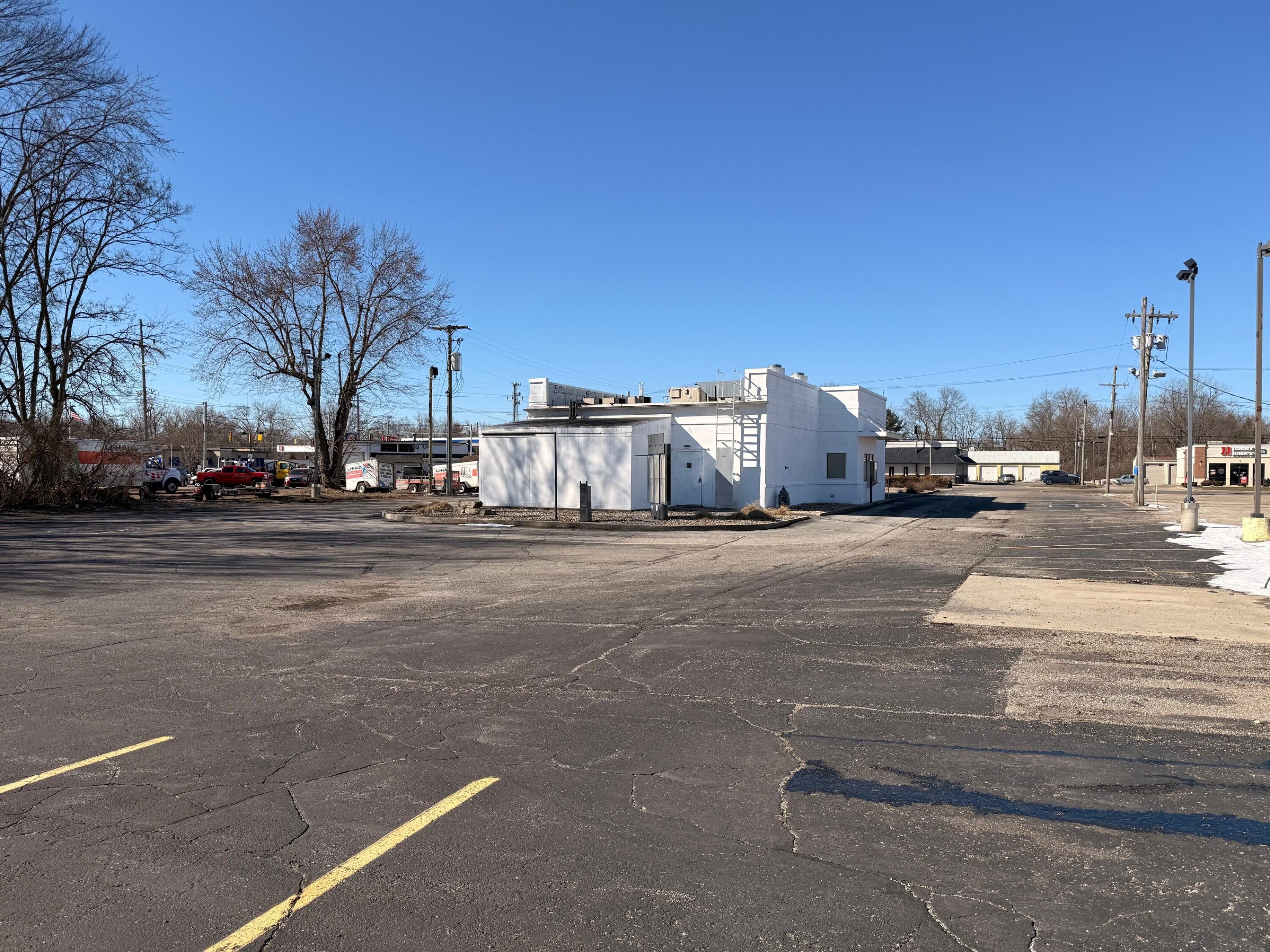 1295 S 11th Street Niles MI 49120