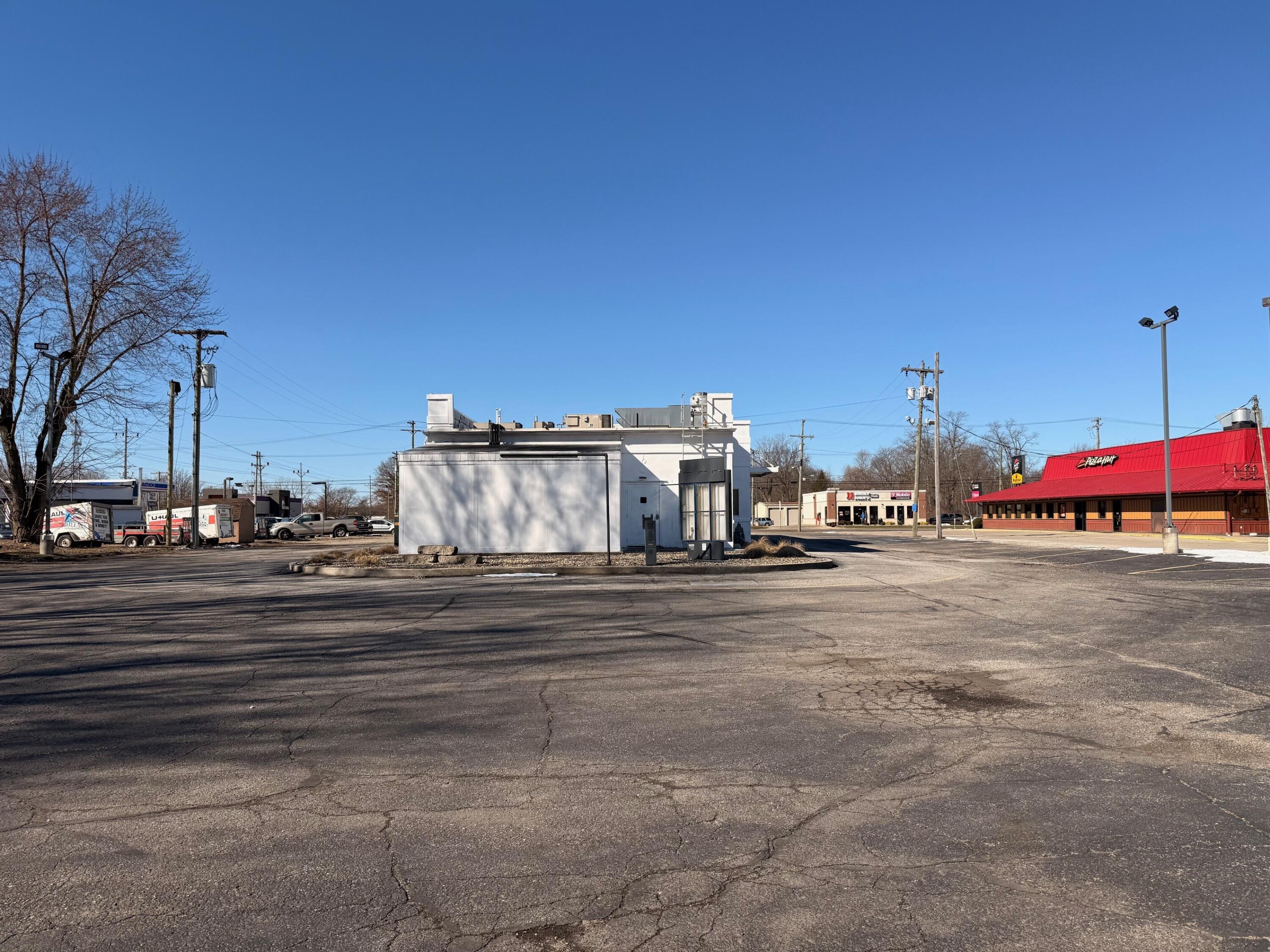 1295 S 11th Street Niles MI 49120
