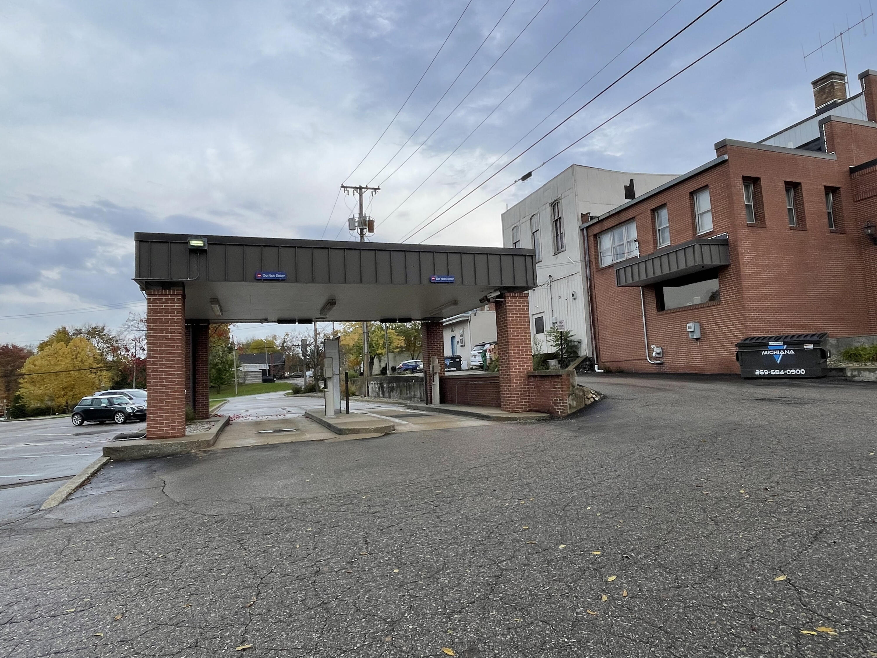 116 S Broadway Street Cassopolis MI 49031