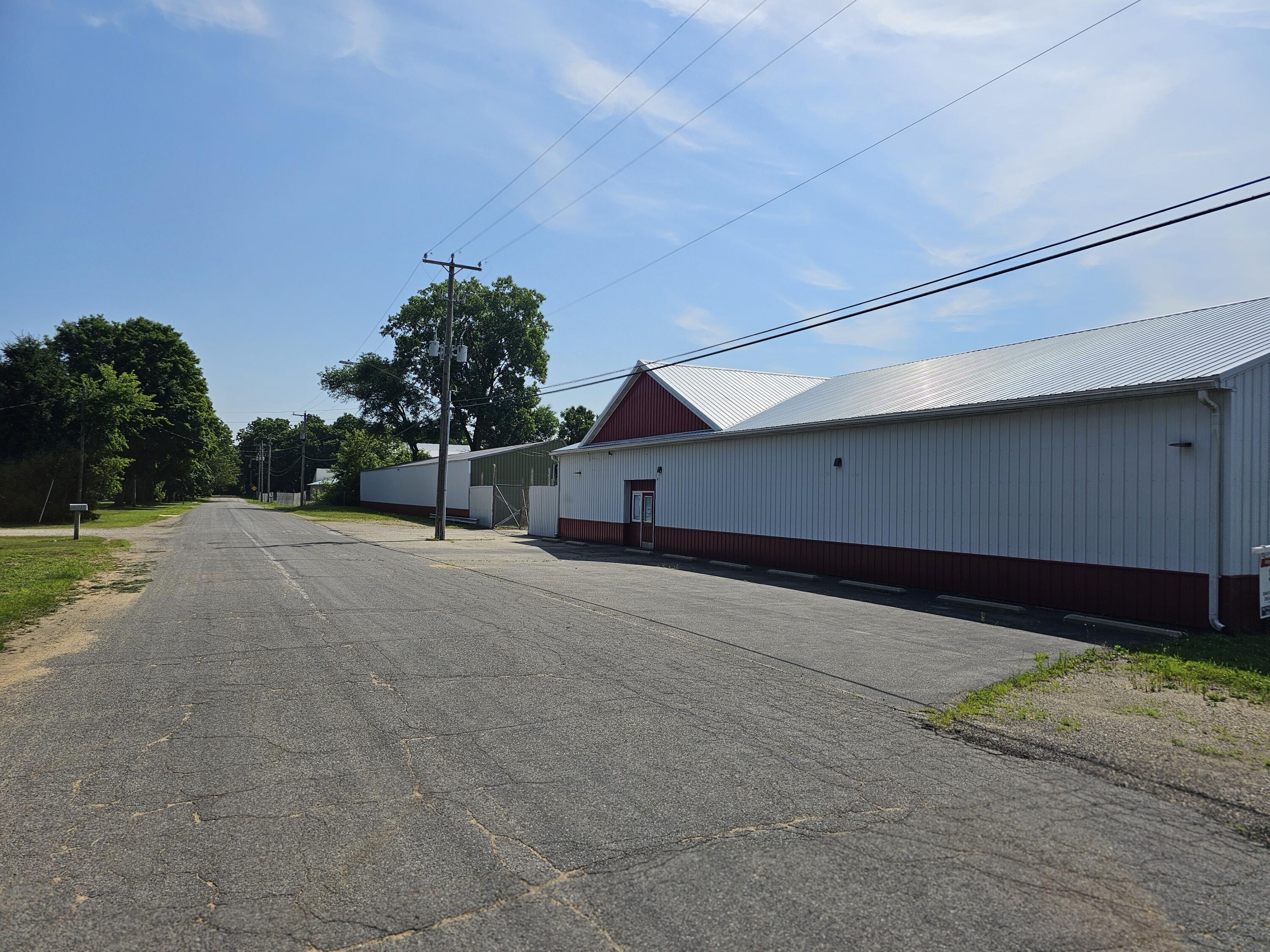 312 E Sherwood Street Decatur MI 49045