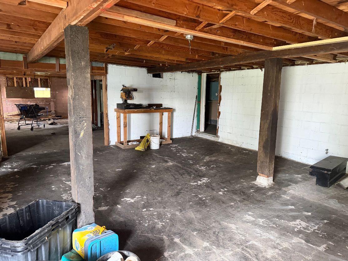 4093 King Drive Sodus MI 49126