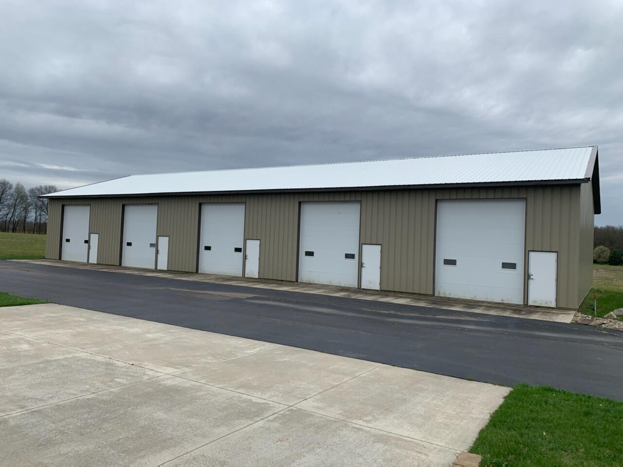 55905 92nd Avenue Dowagiac MI 49047