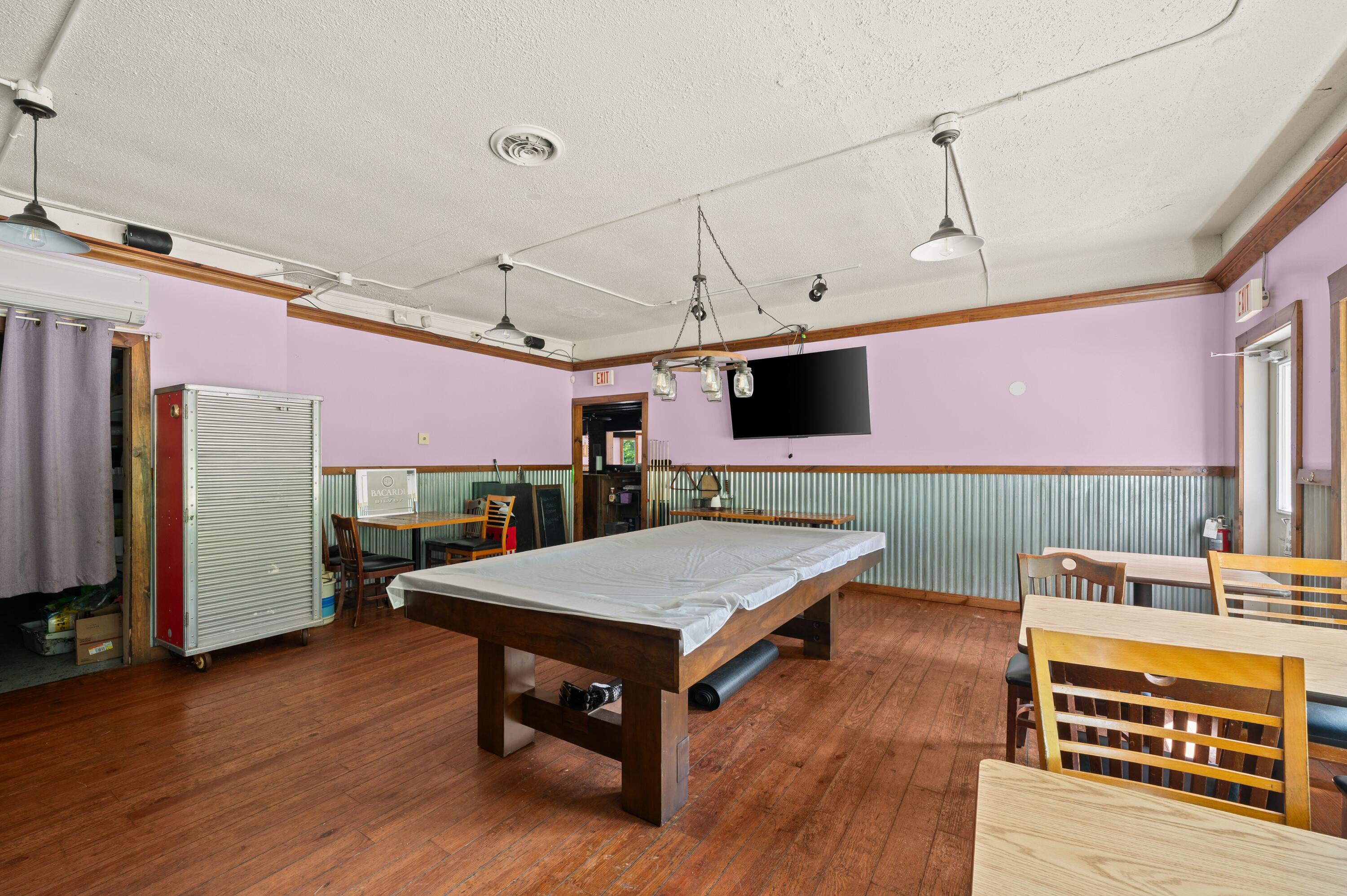 15212 N Red Bud Trail N Buchanan MI 49107