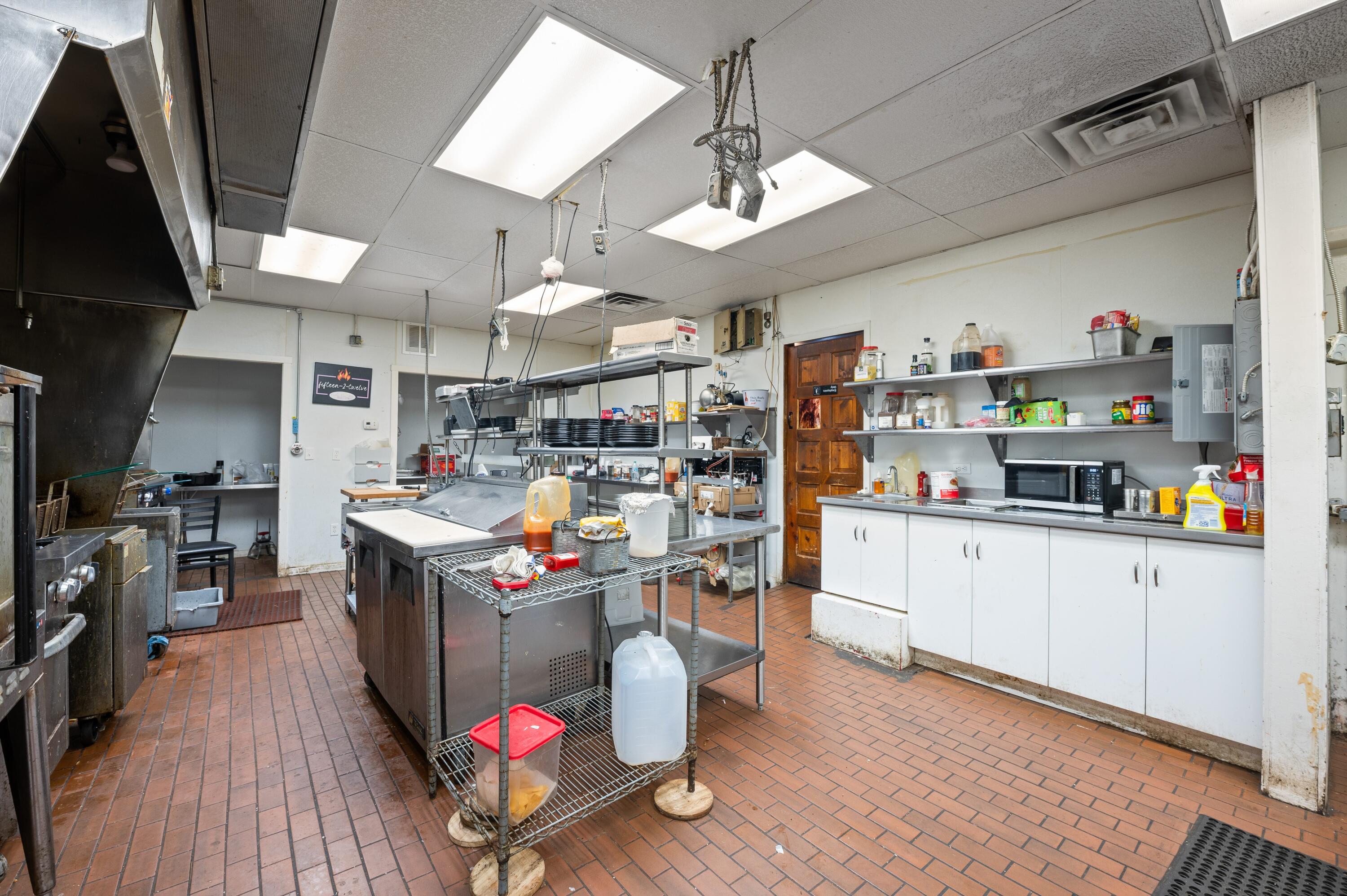 15212 N Red Bud Trail N Buchanan MI 49107