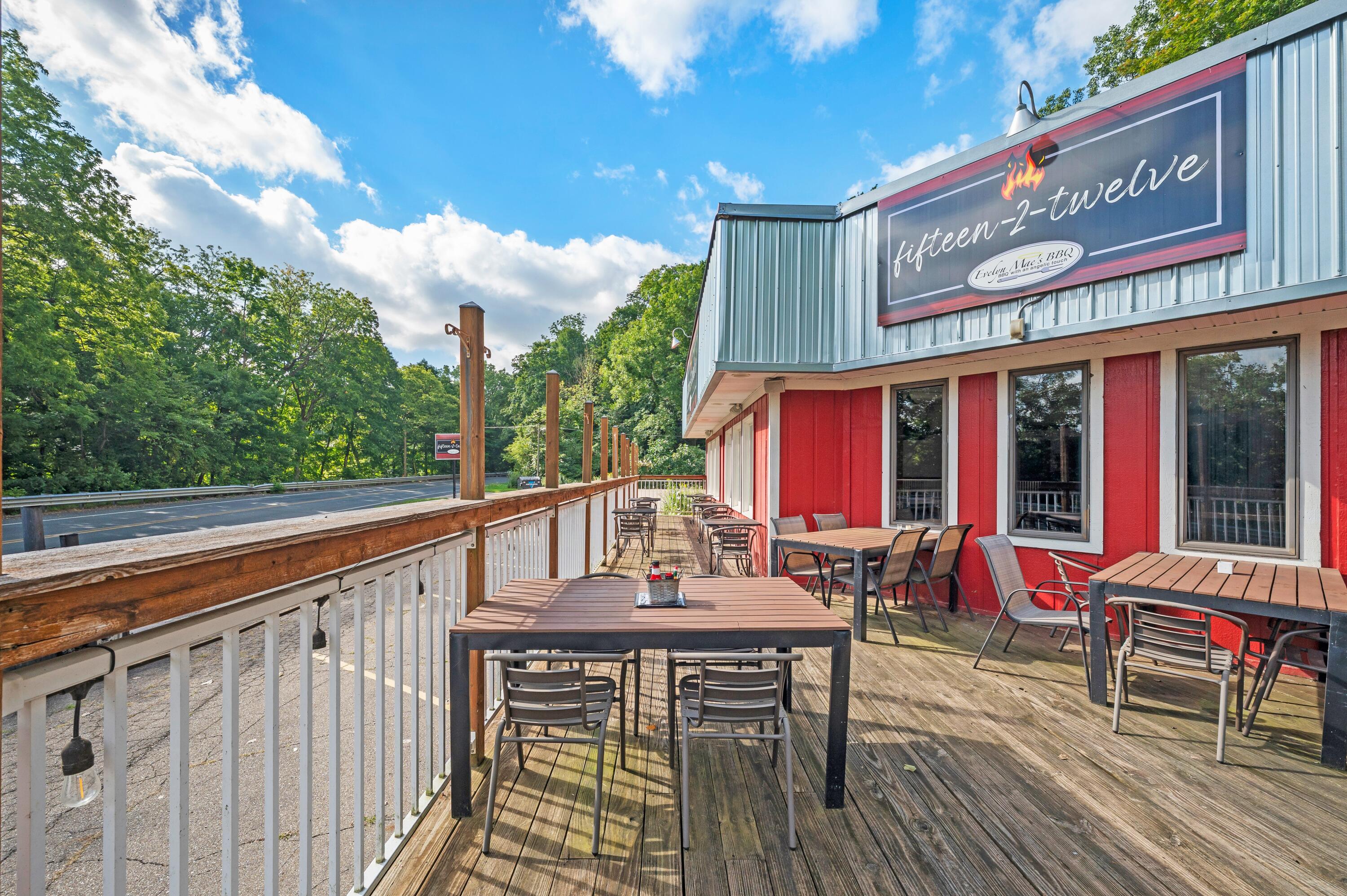 15212 N Red Bud Trail N Buchanan MI 49107